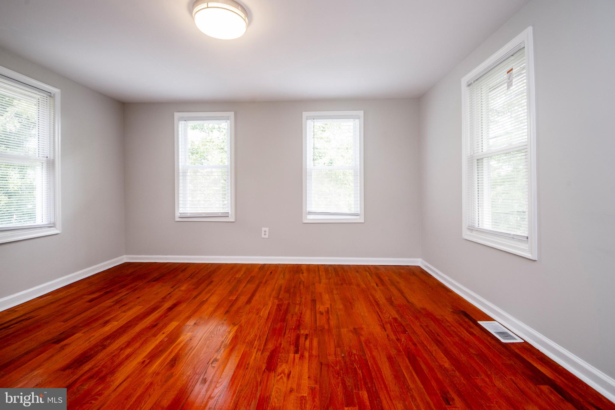 BROOKLYN - Residential