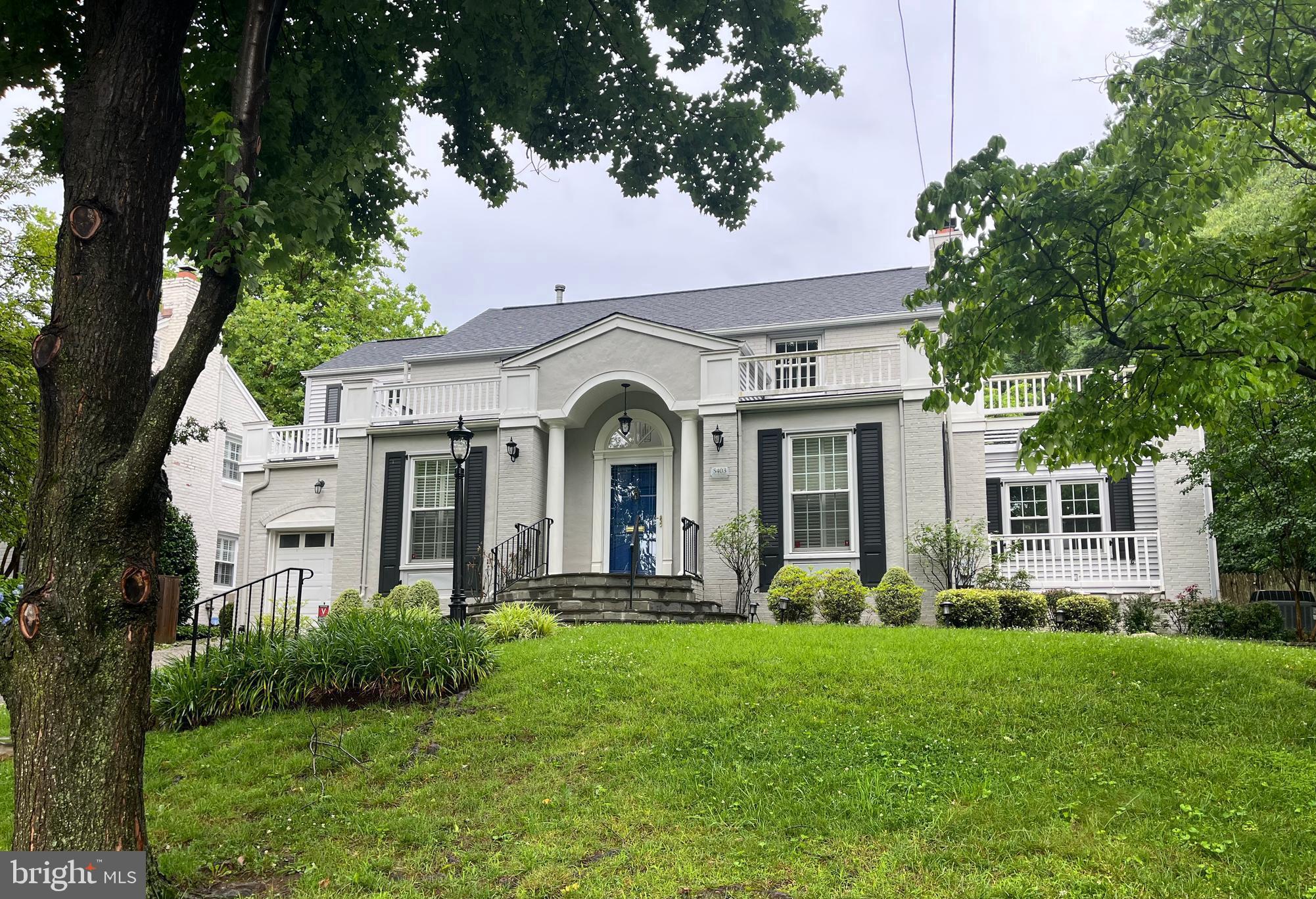 CHEVY CHASE VILLAGE - Residential