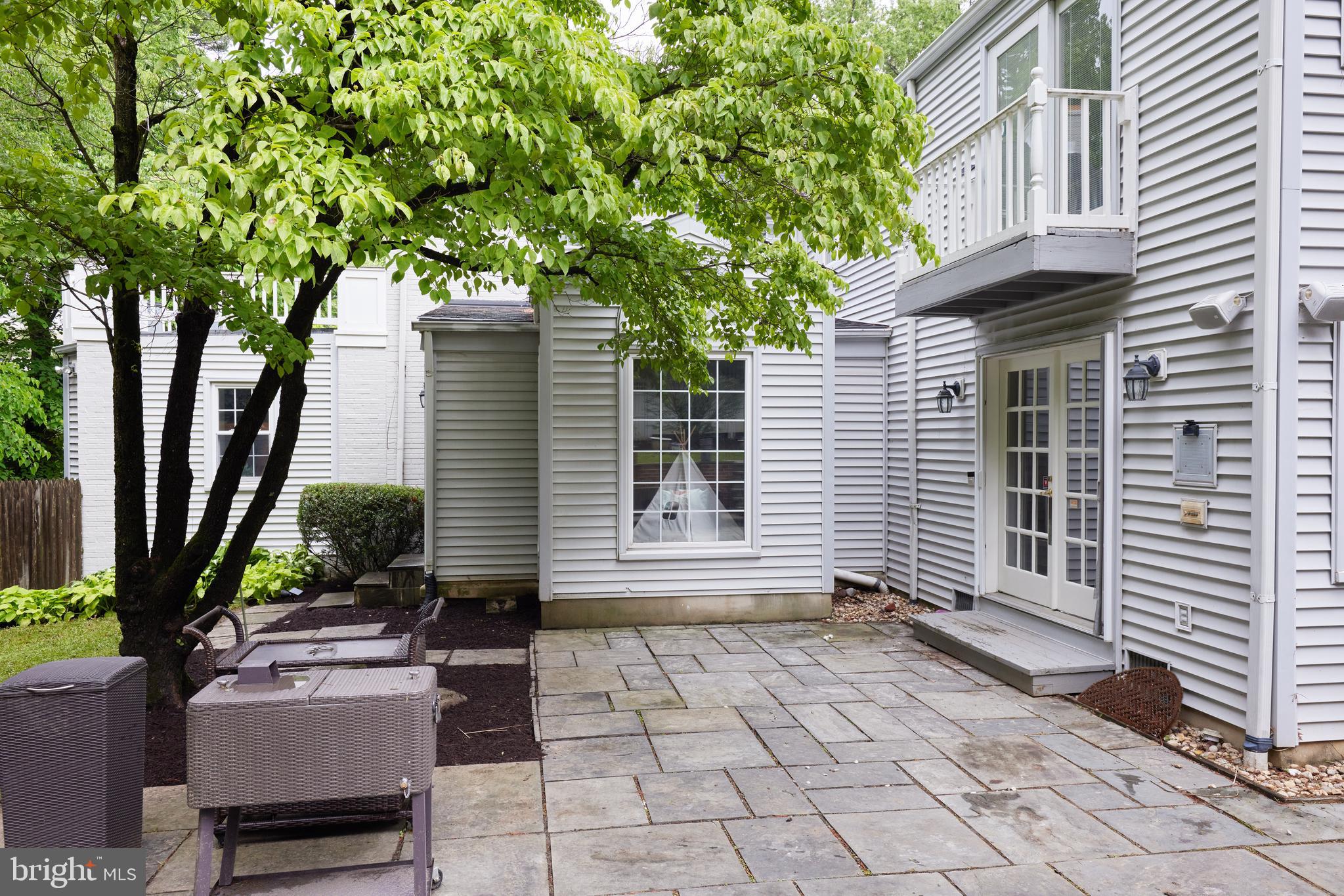 CHEVY CHASE VILLAGE - Residential