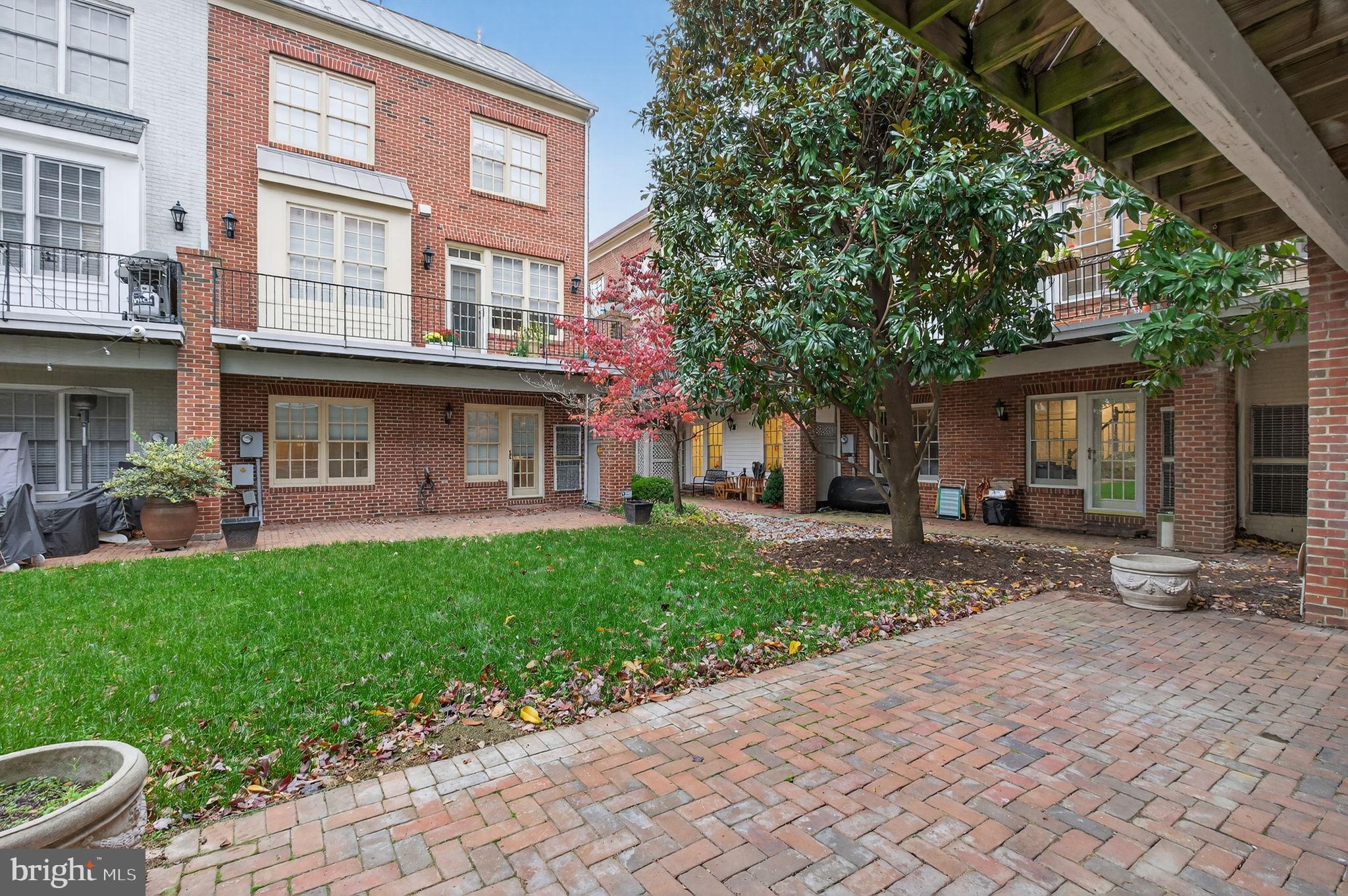 FORDS LANDING - Residential