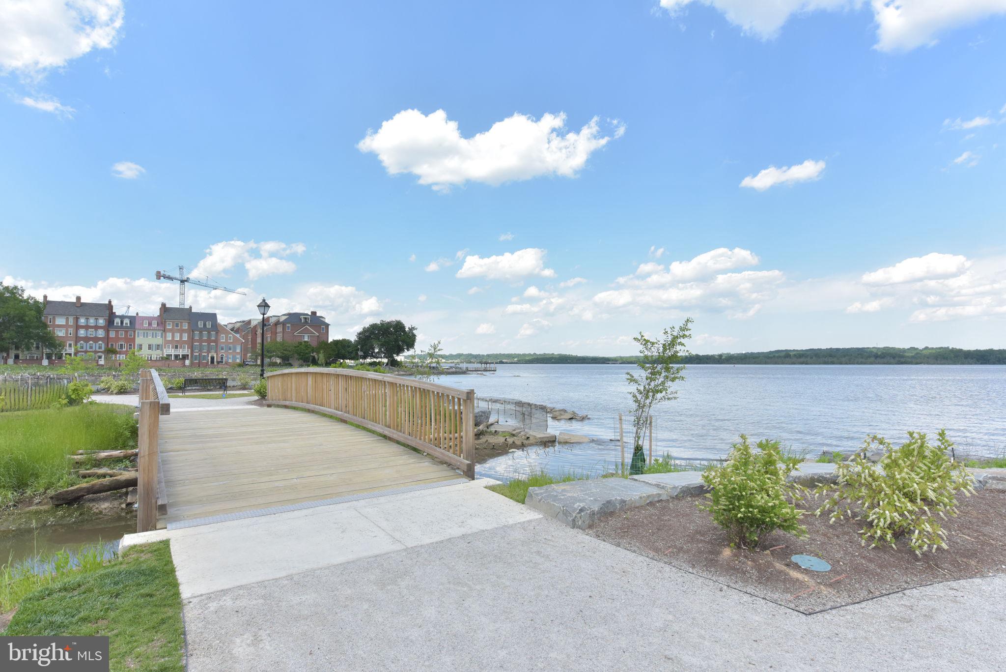 FORDS LANDING - Residential