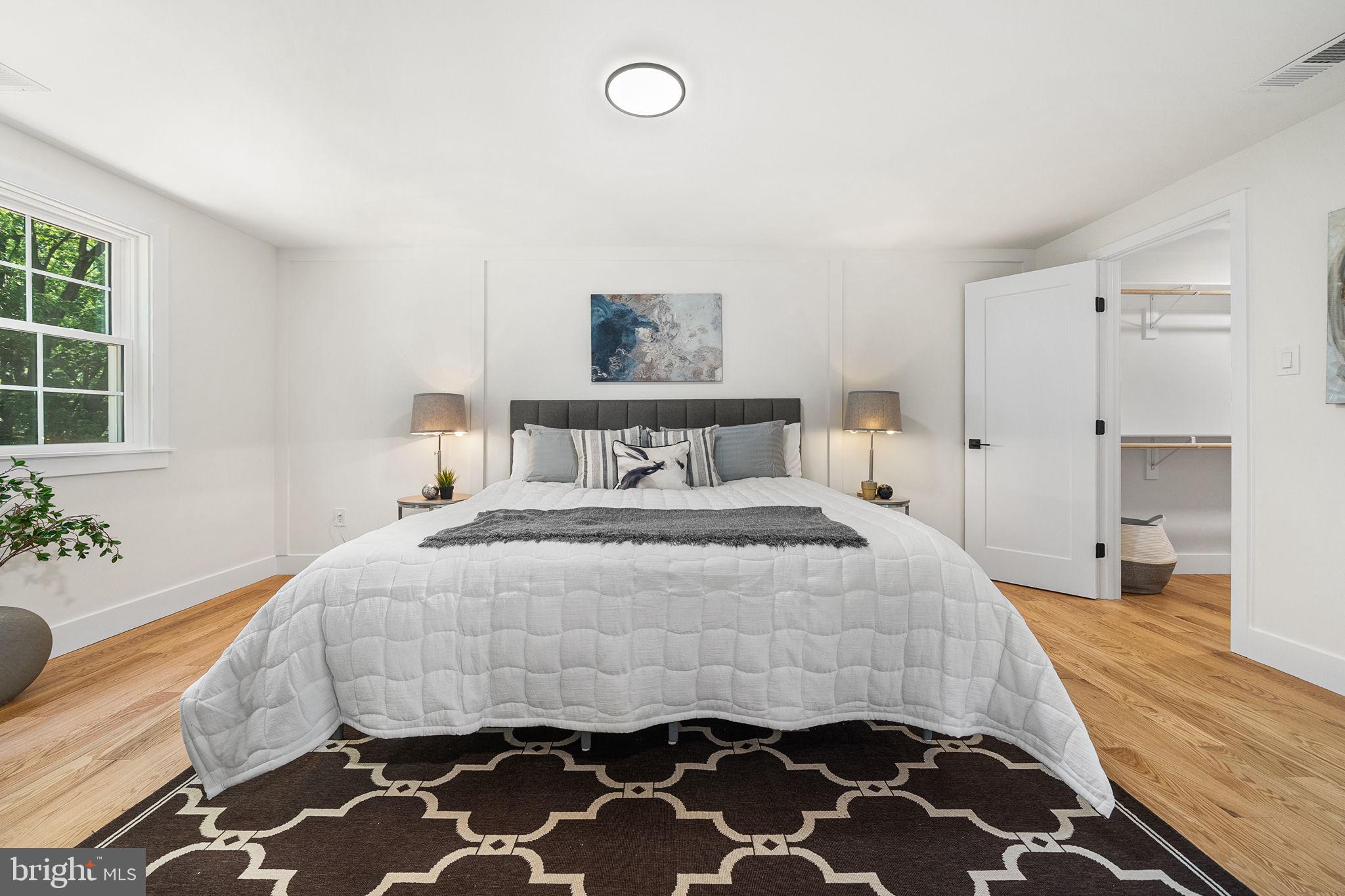 EDGELEA WOODS - Residential