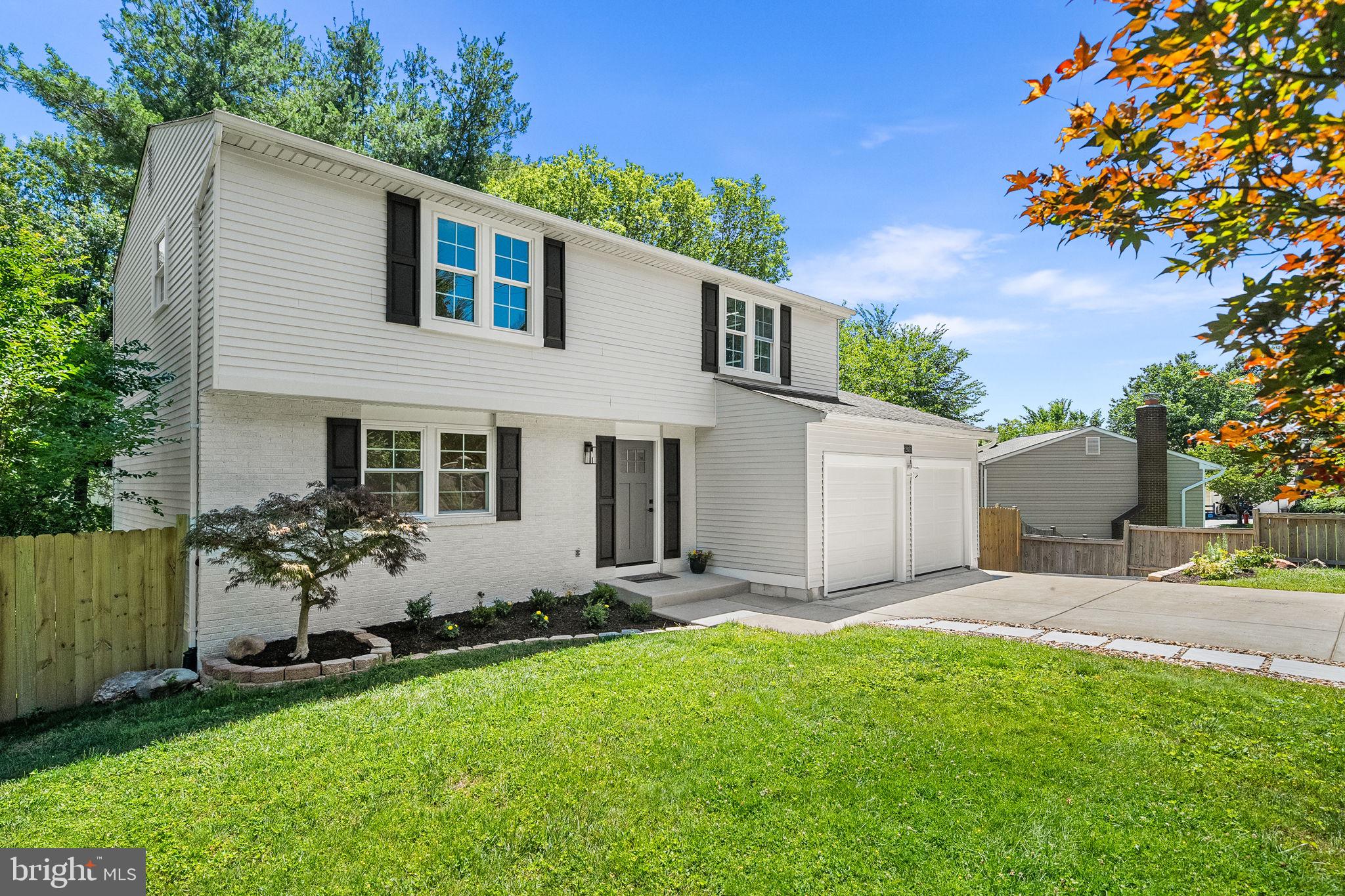 EDGELEA WOODS - Residential