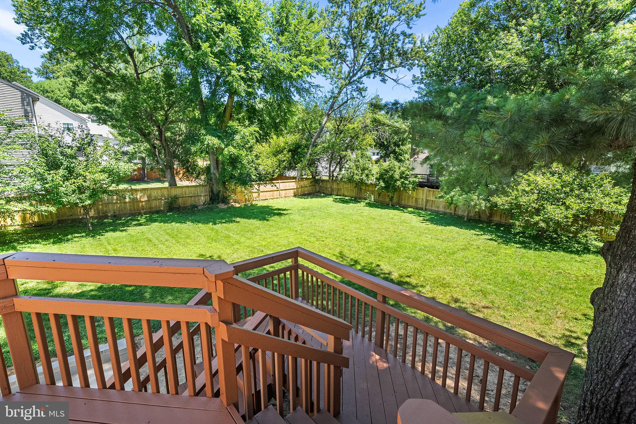 EDGELEA WOODS - Residential