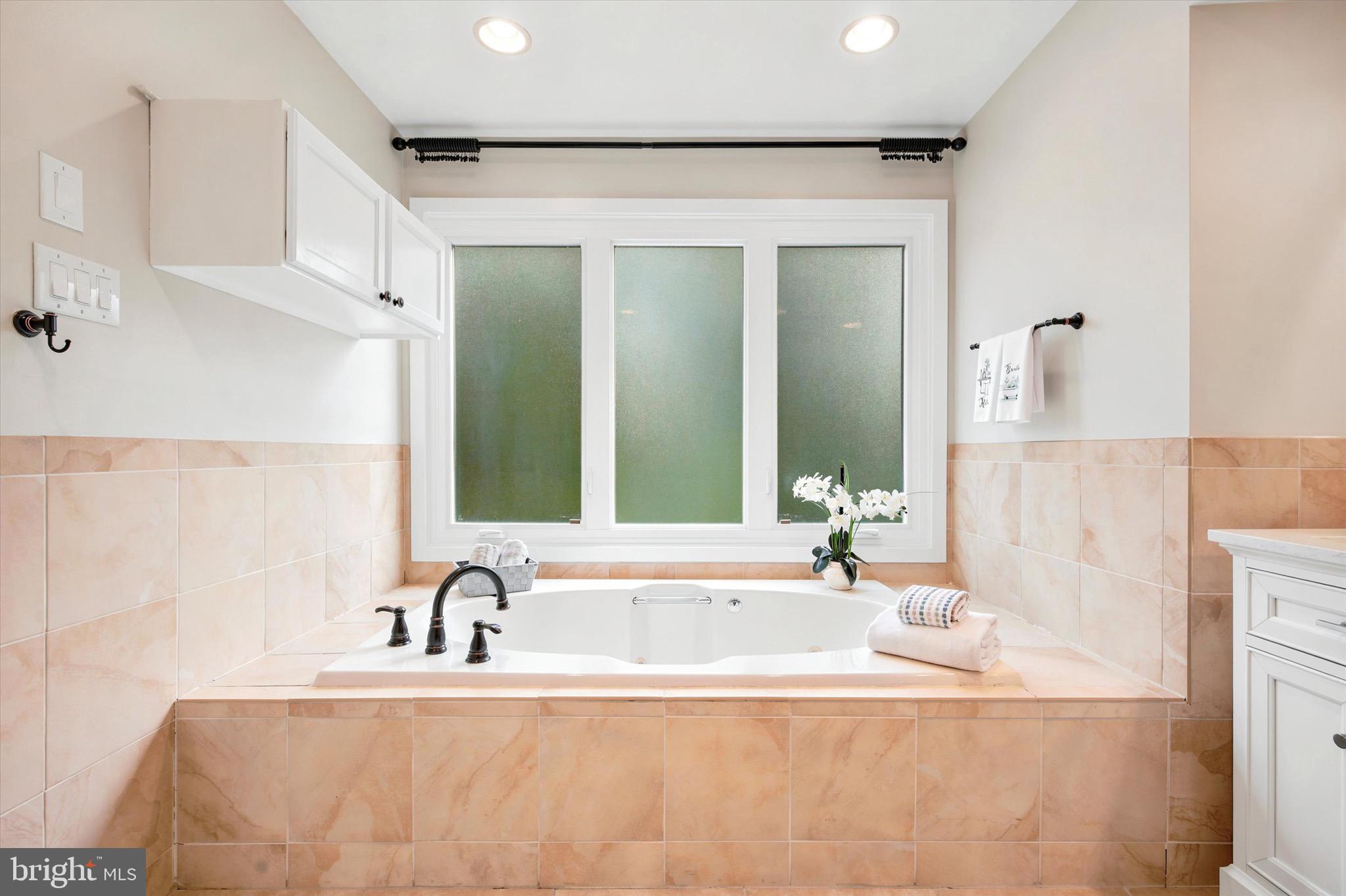 GREENE COUNTRIE - Residential