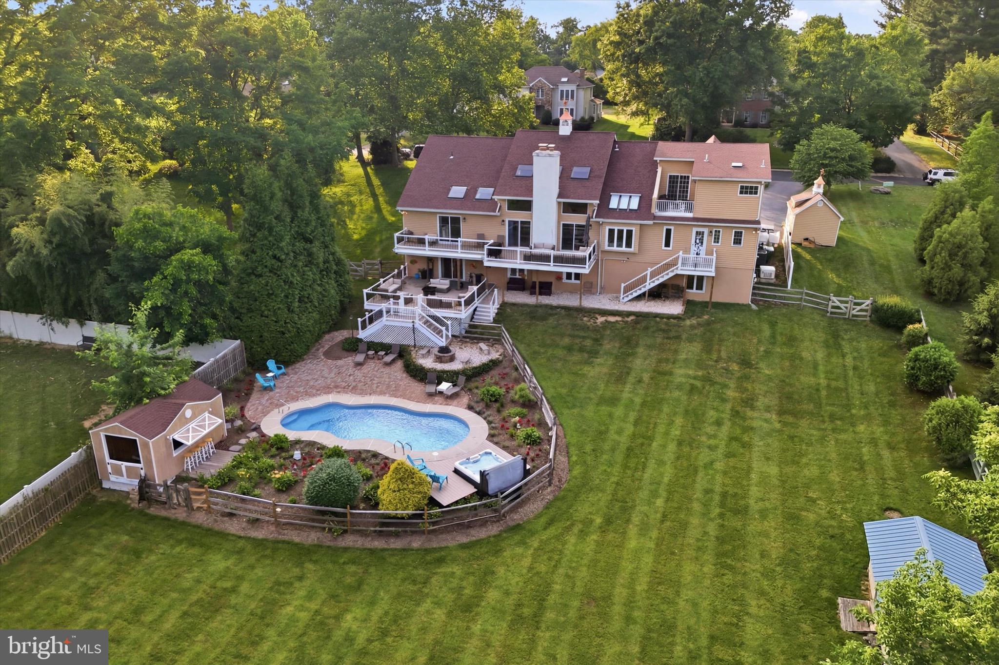 GREENE COUNTRIE - Residential