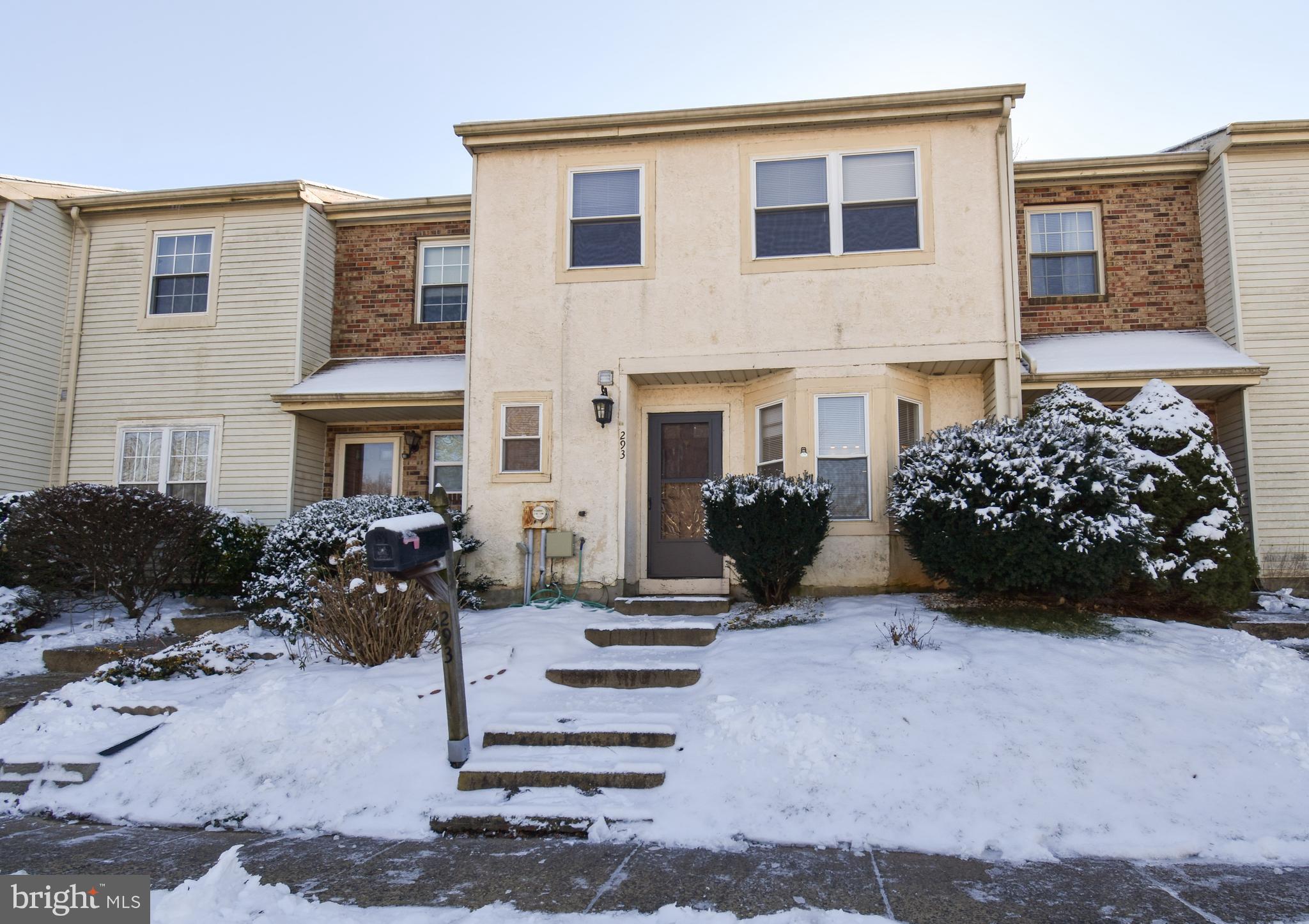 TAPESTRY - Residential Lease