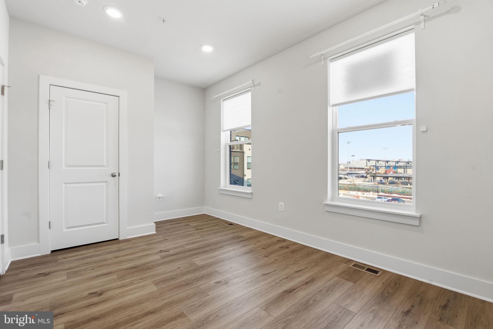 LOCKE LANDING - Residential Lease