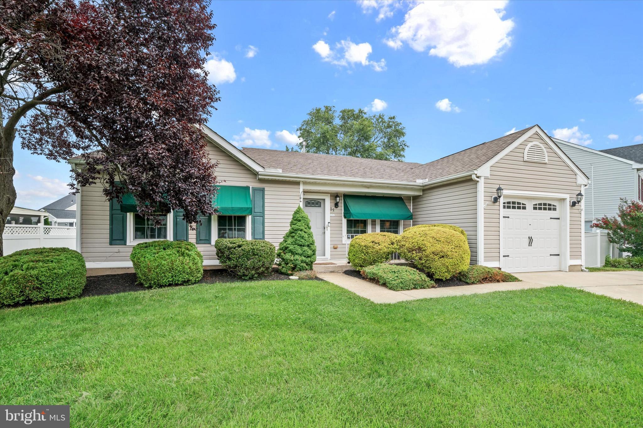 WHETHERSFIELD - Residential