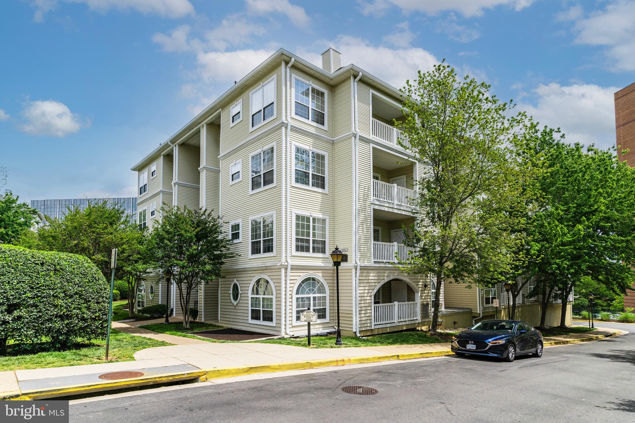 PALAZZO AT PARK CENTER - Residential