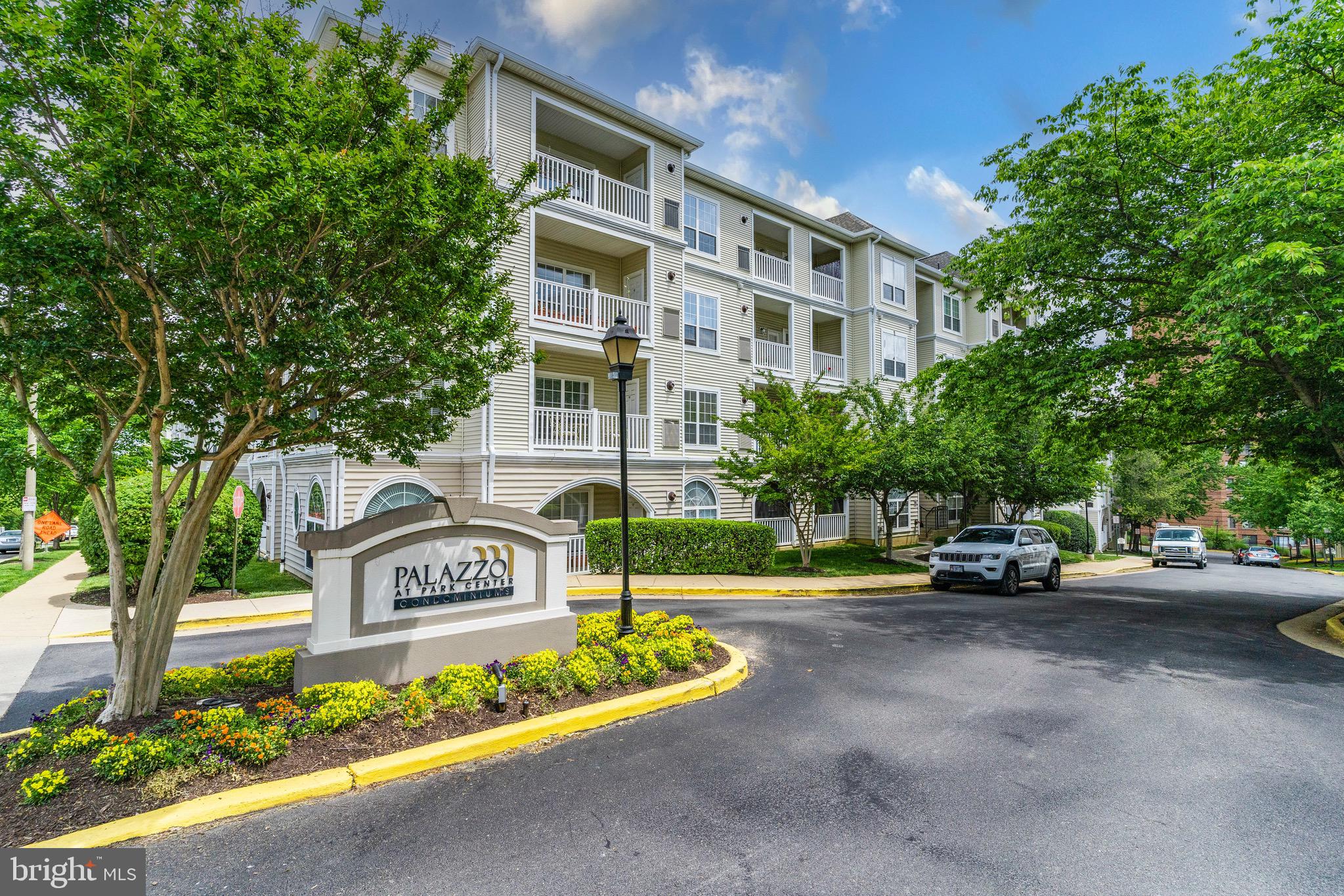 PALAZZO AT PARK CENTER - Residential