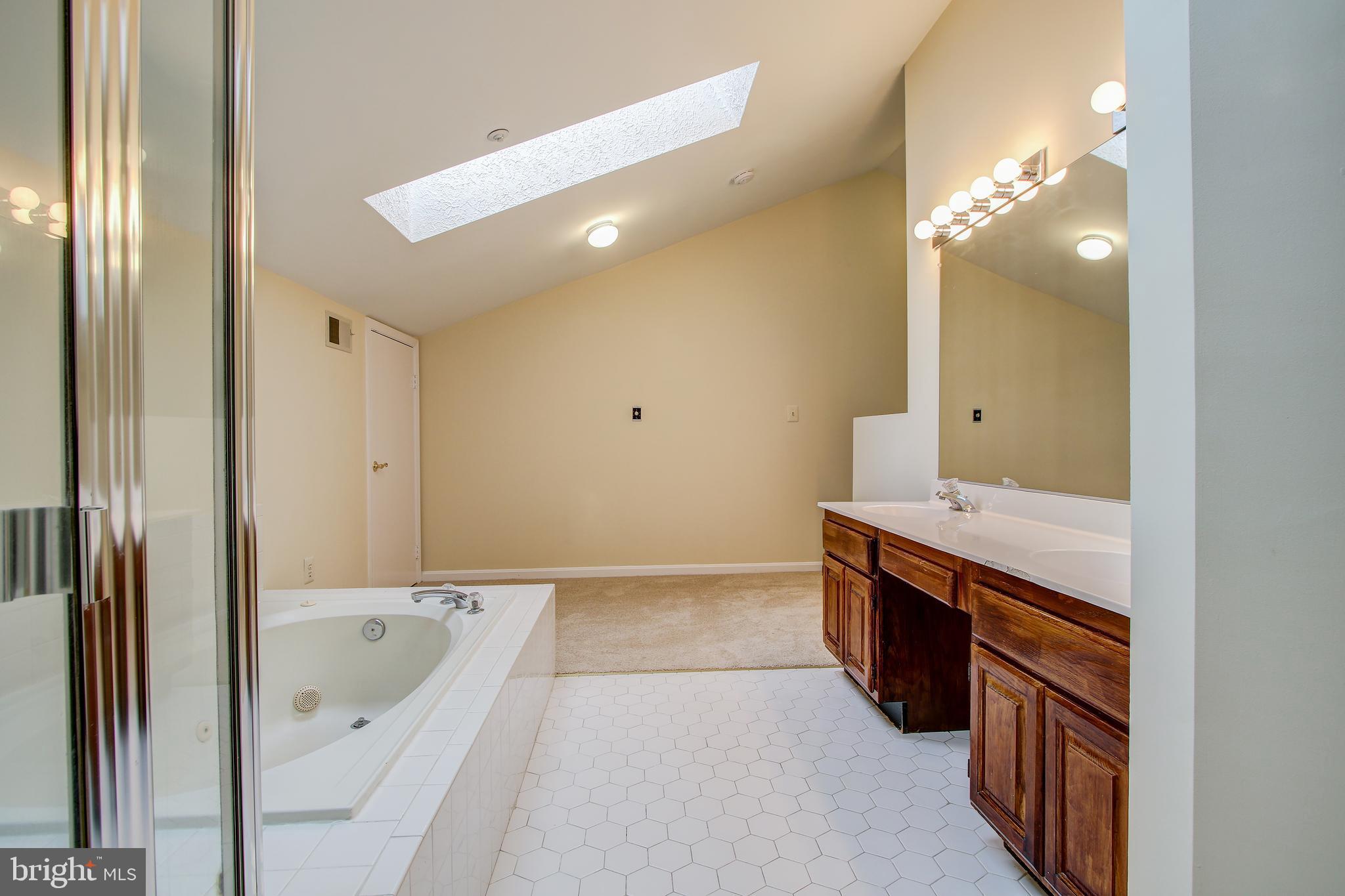 GERMANTOWN ESTATES - Residential
