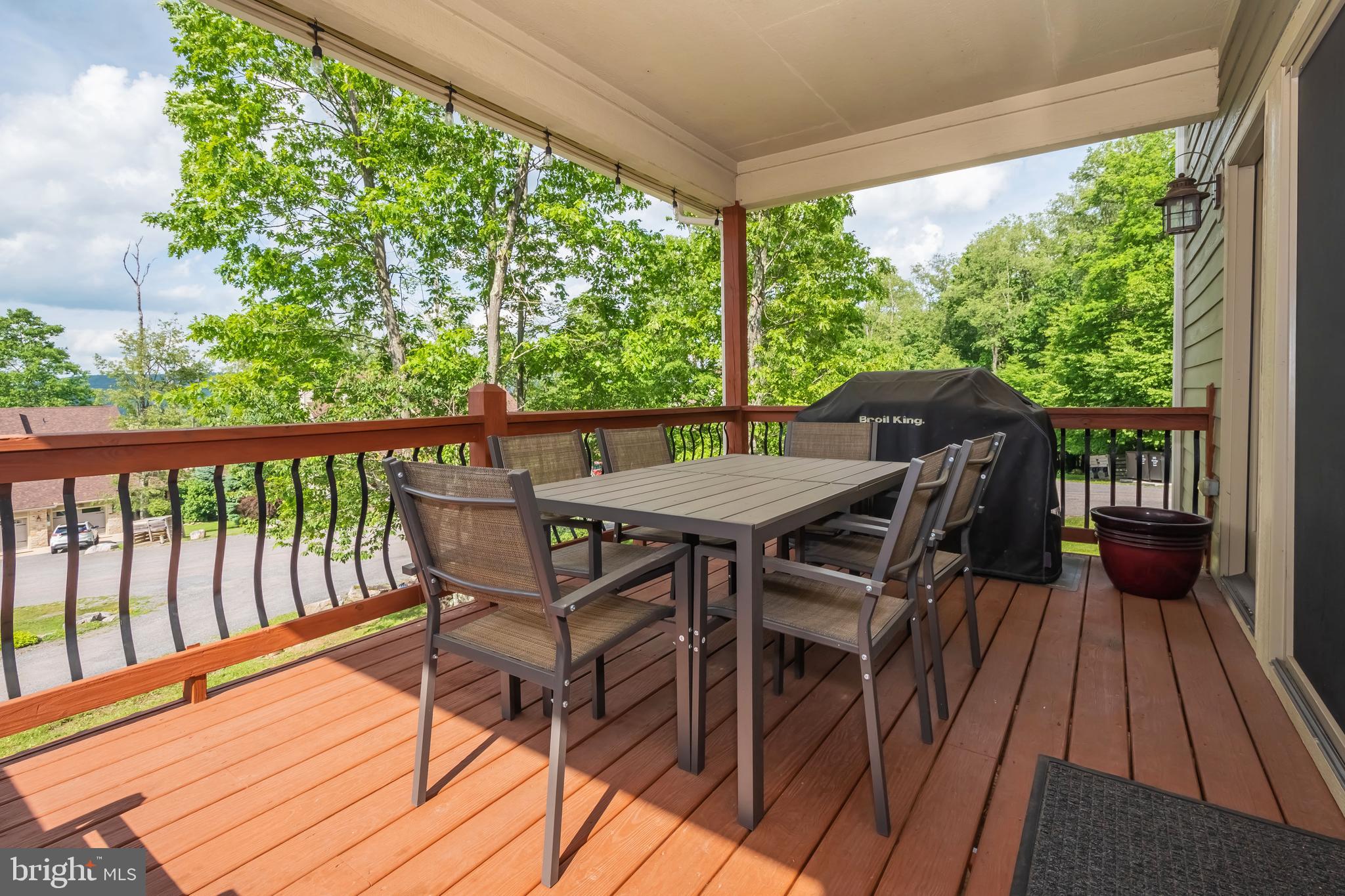 TIMBERLAKE VILLAGE - Residential