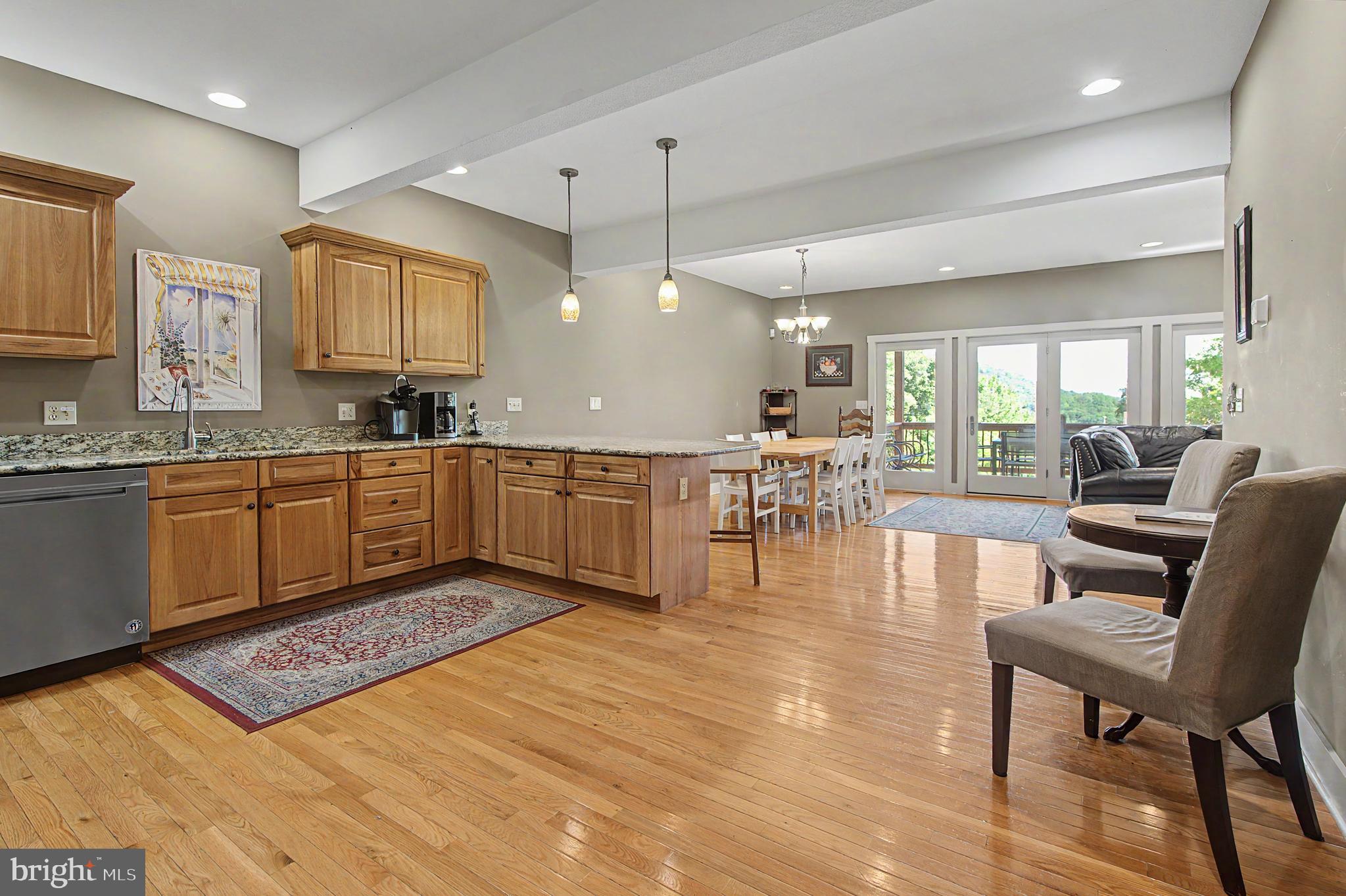 TIMBERLAKE VILLAGE - Residential