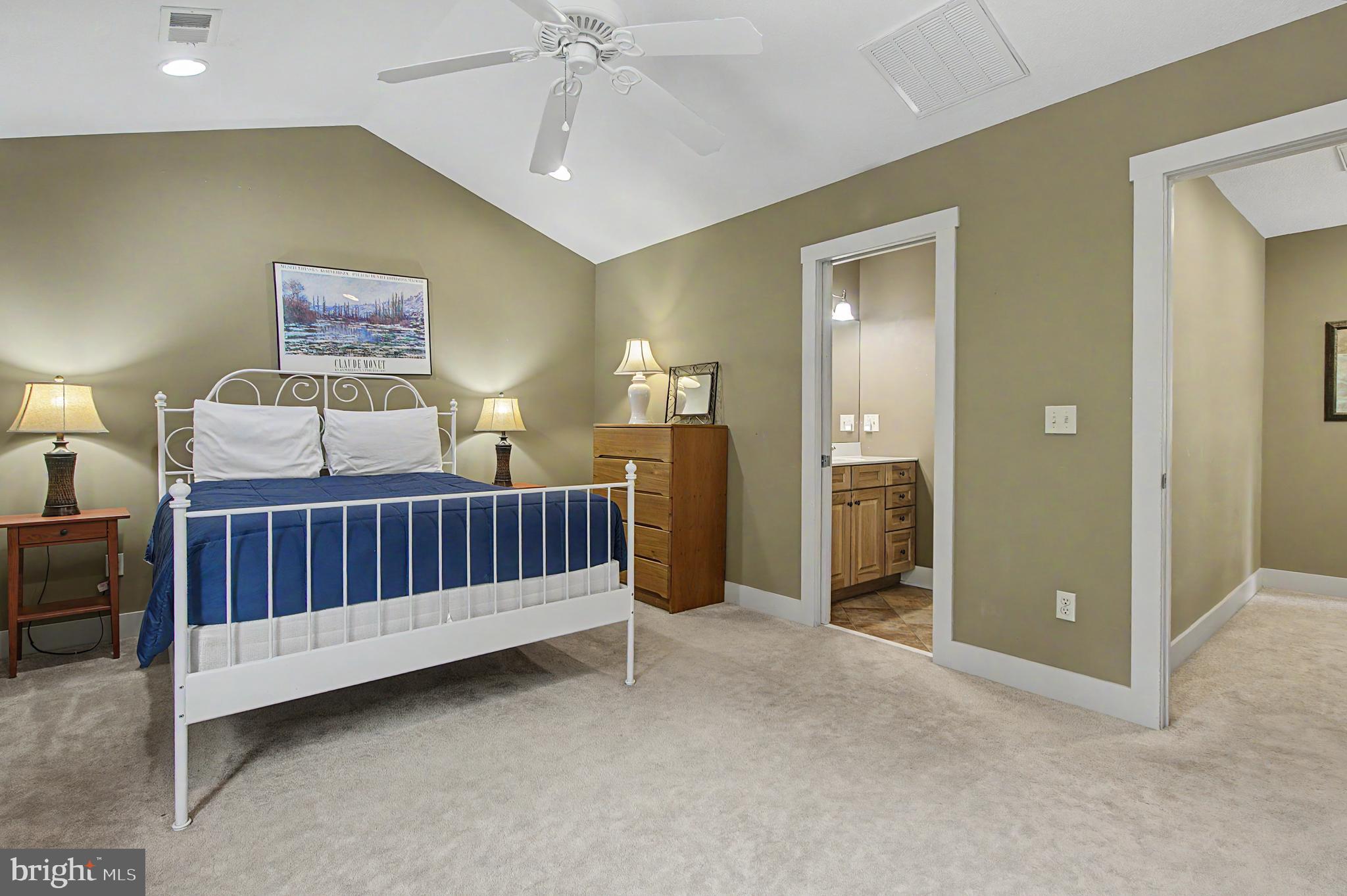 TIMBERLAKE VILLAGE - Residential