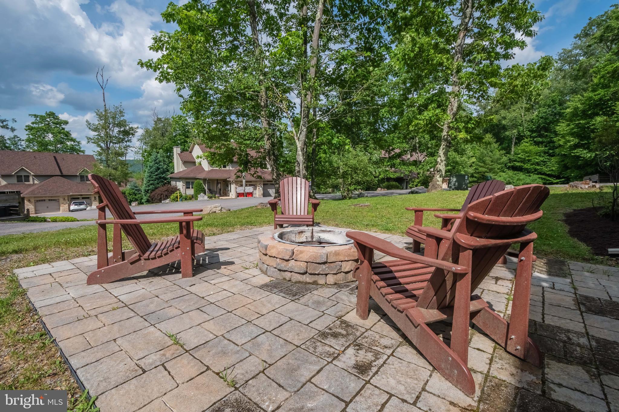 TIMBERLAKE VILLAGE - Residential