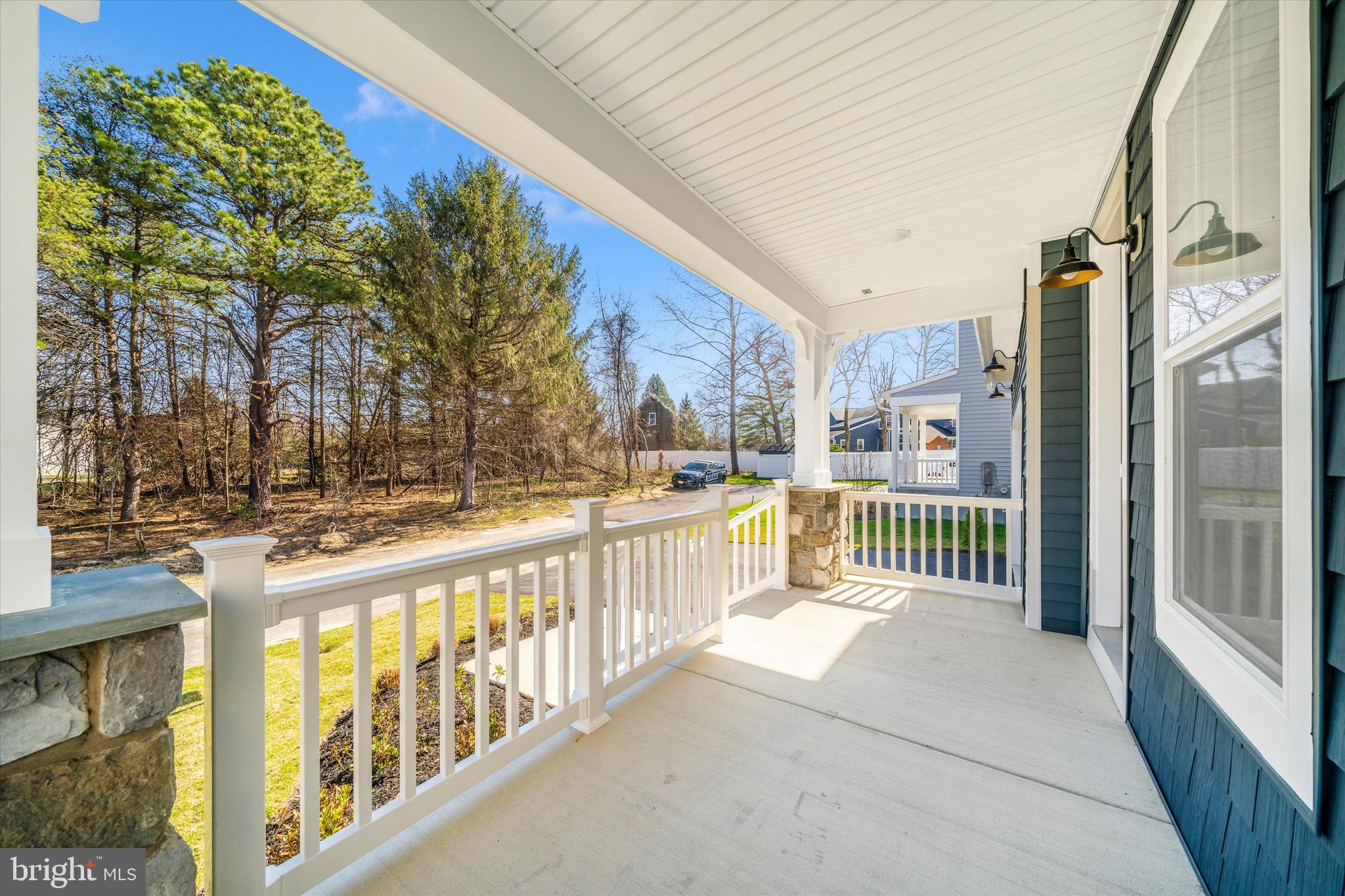 MILLERSVILLE - Residential