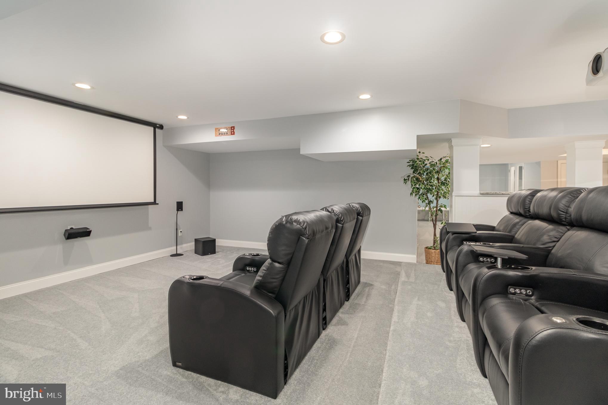 WOODBRIDGE - Residential
