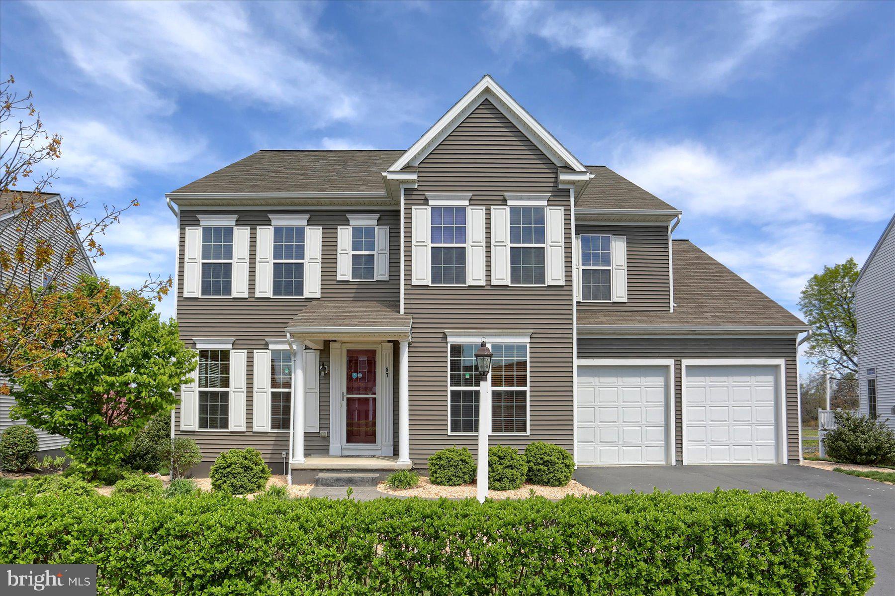 WOODBRIDGE - Residential