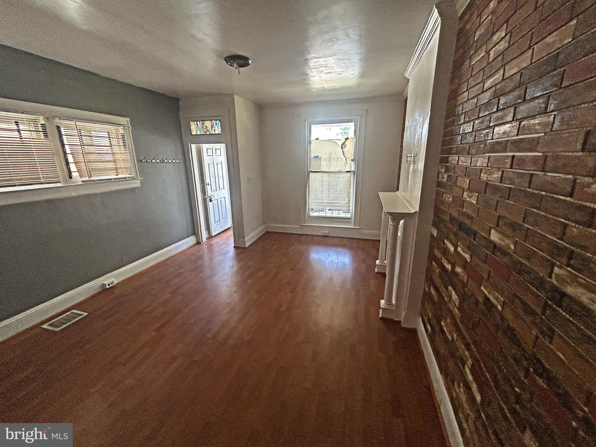 PEN LUCY - Residential