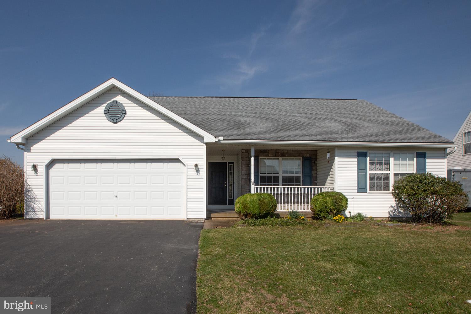 CARRIAGE POINT - Residential