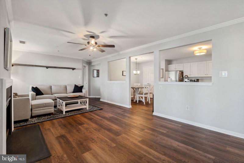 GREY ROCK FLATS - Residential