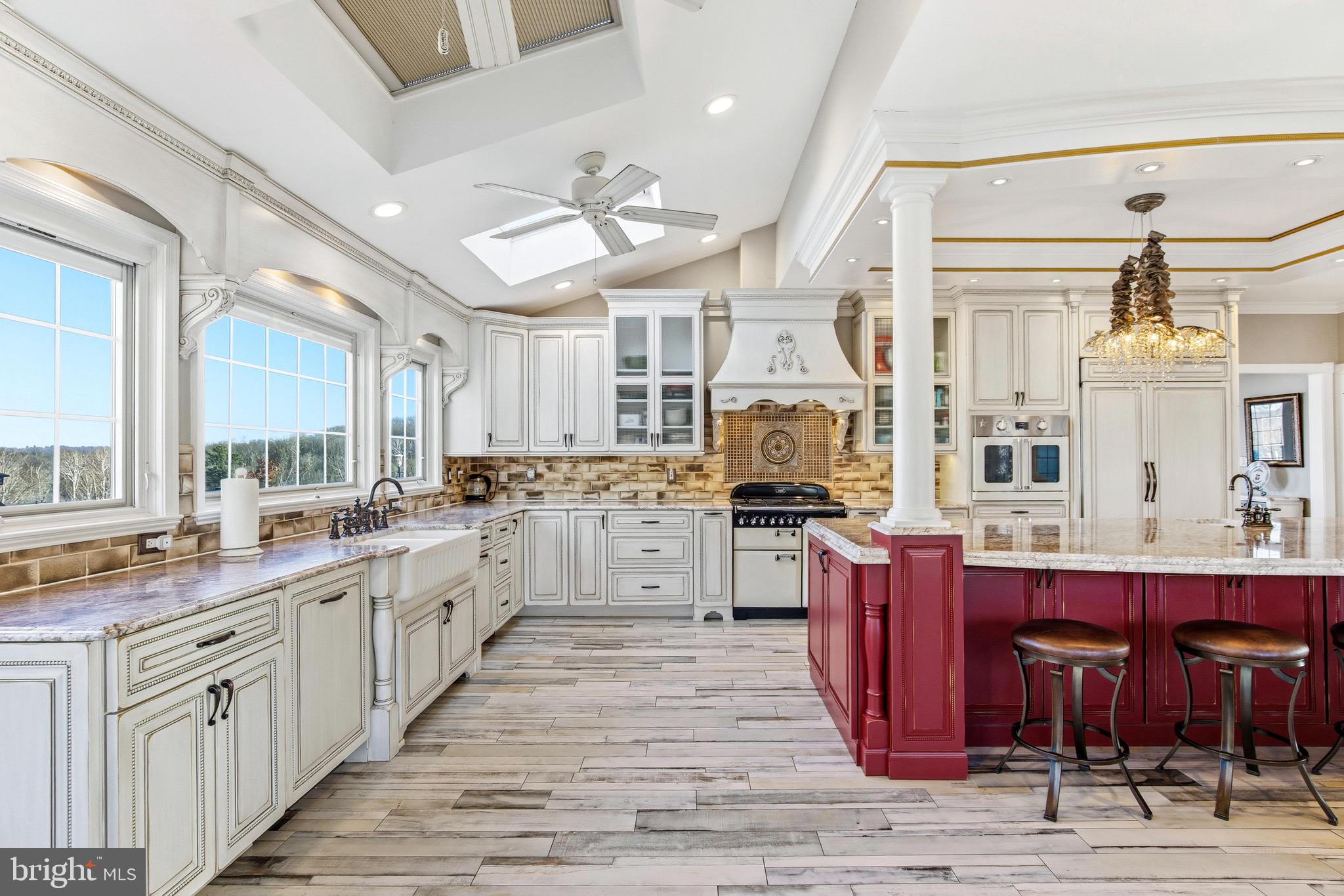 HUNT VALLEY ESTATES - Residential
