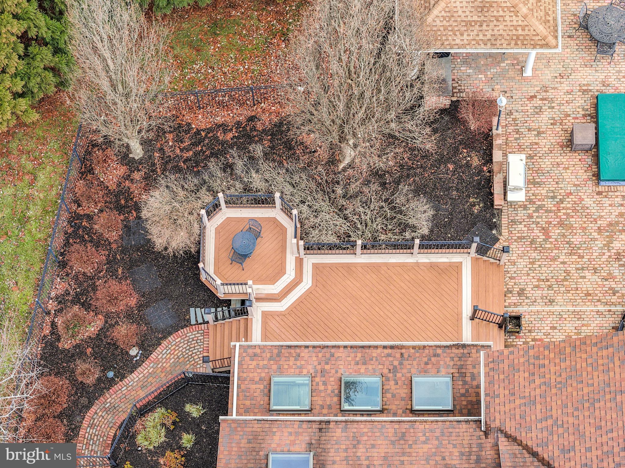 HUNT VALLEY ESTATES - Residential