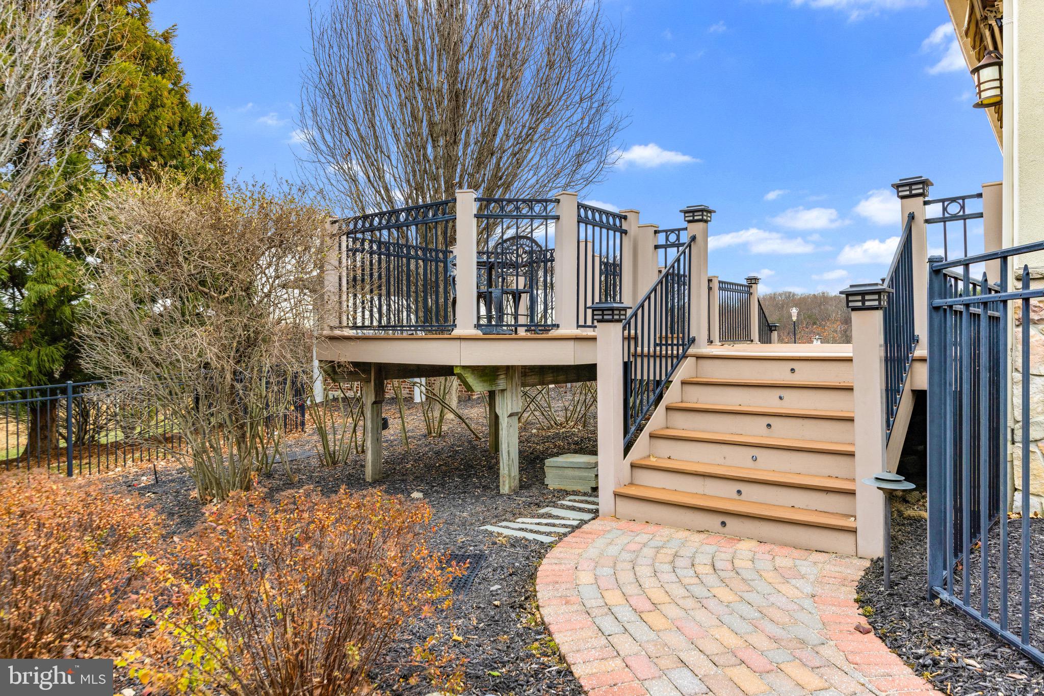 HUNT VALLEY ESTATES - Residential