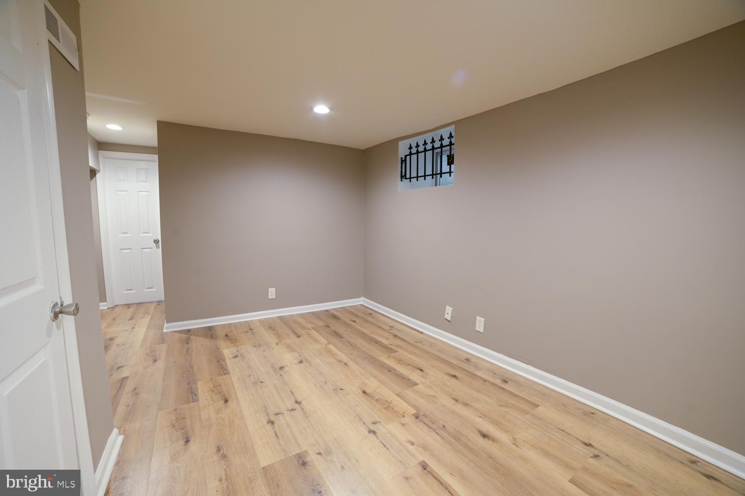 TEMPLE UNIVERSITY - Commercial Sale