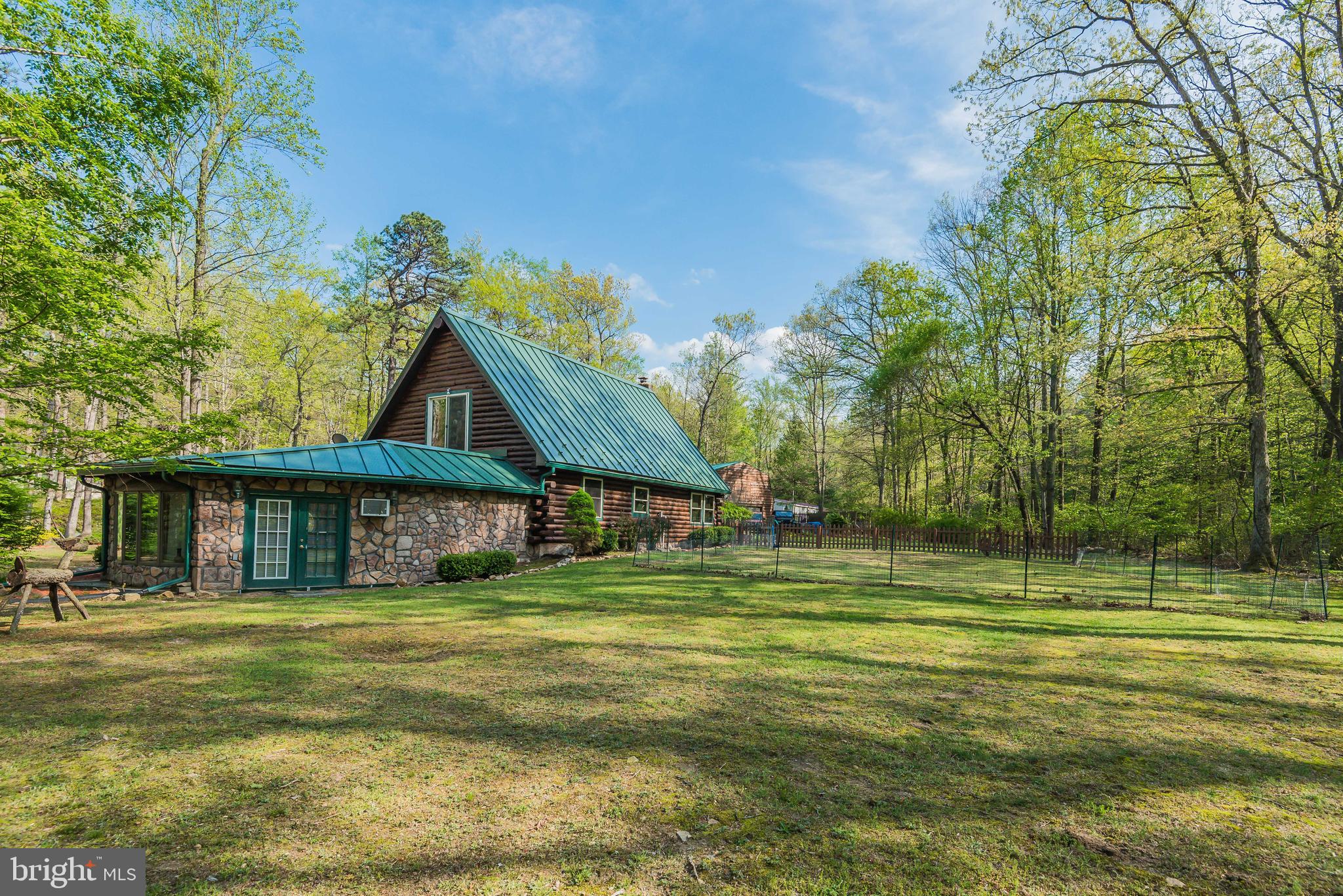 NEWVILLE - Residential