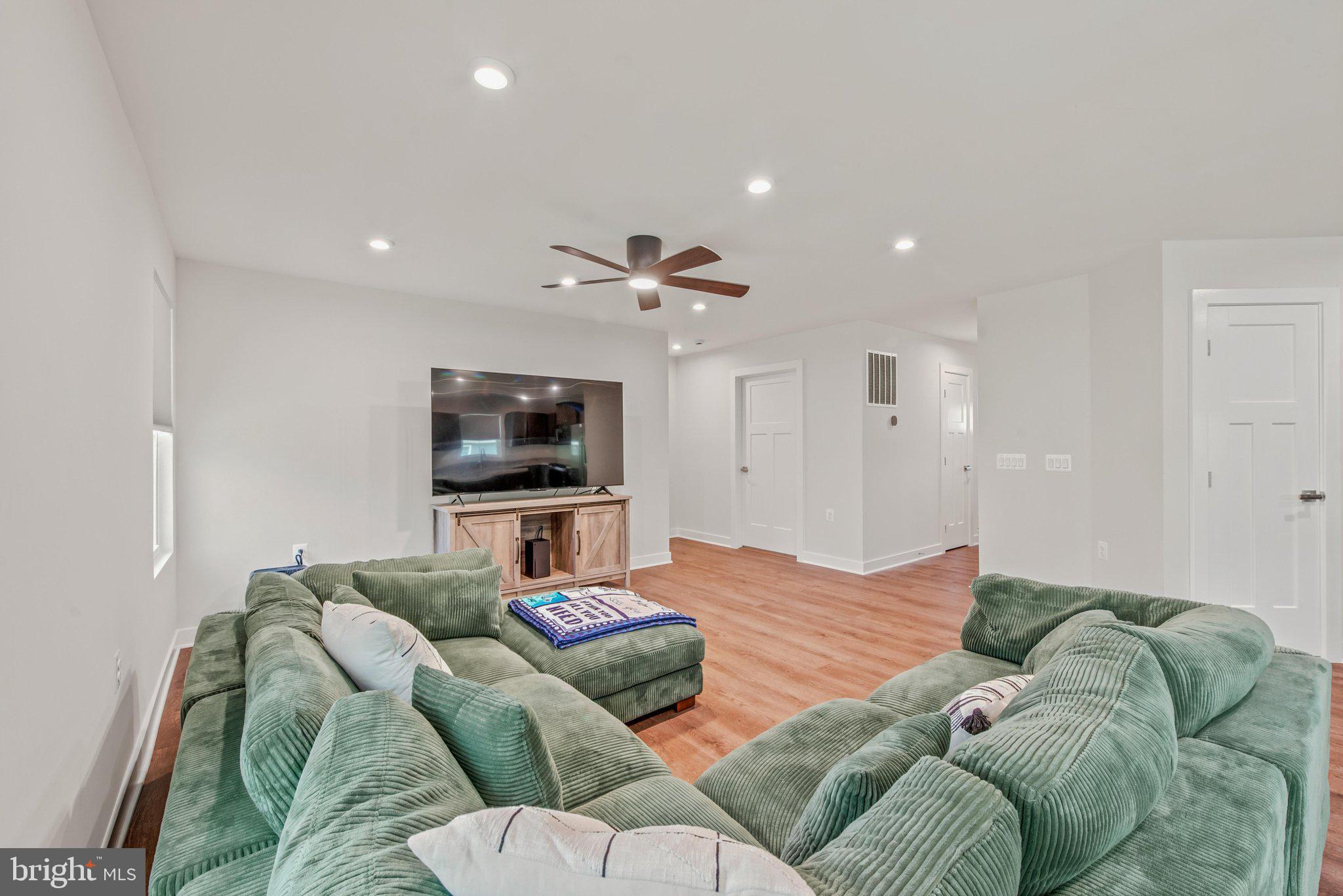 ARCADIA NORTH - Residential