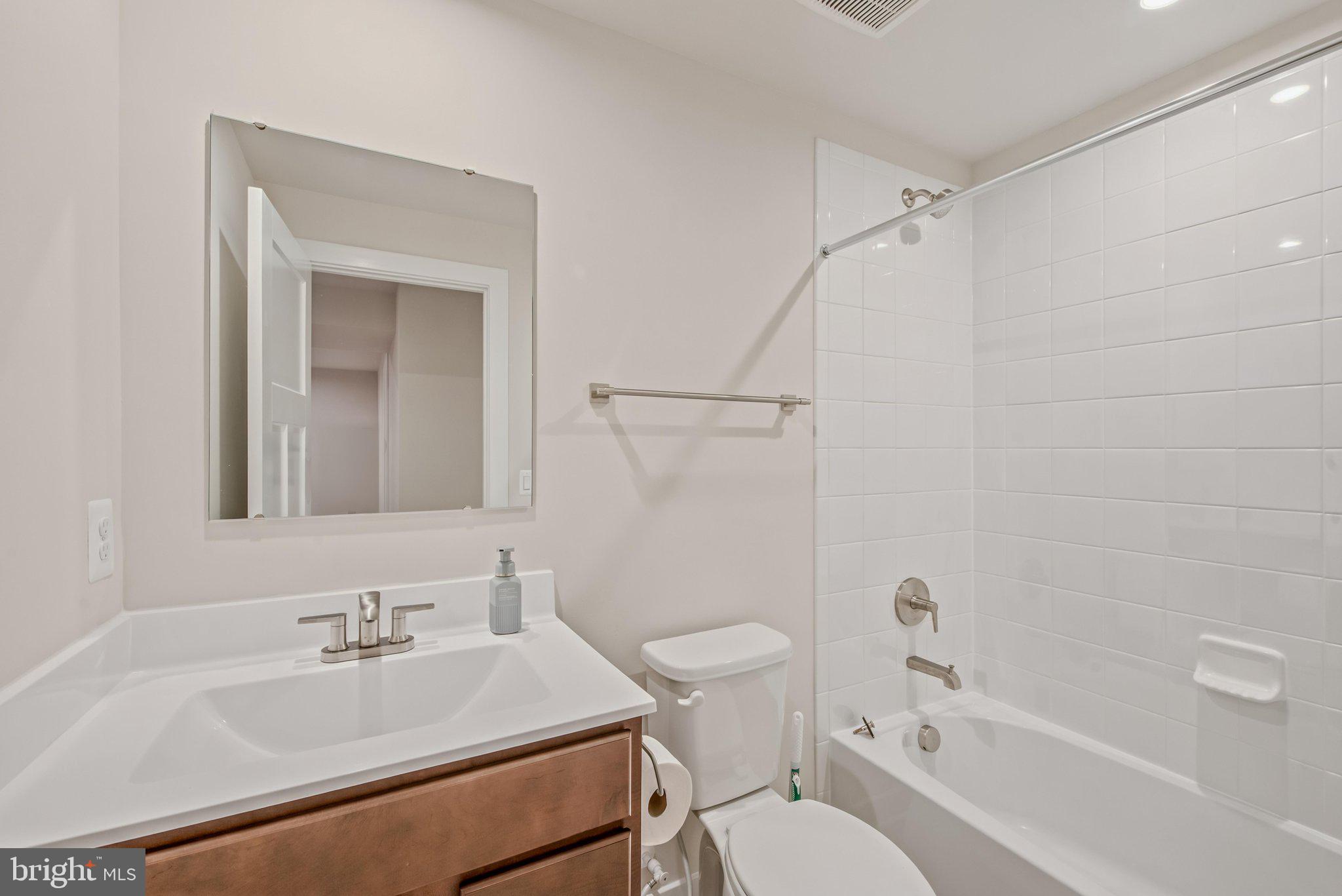 ARCADIA NORTH - Residential