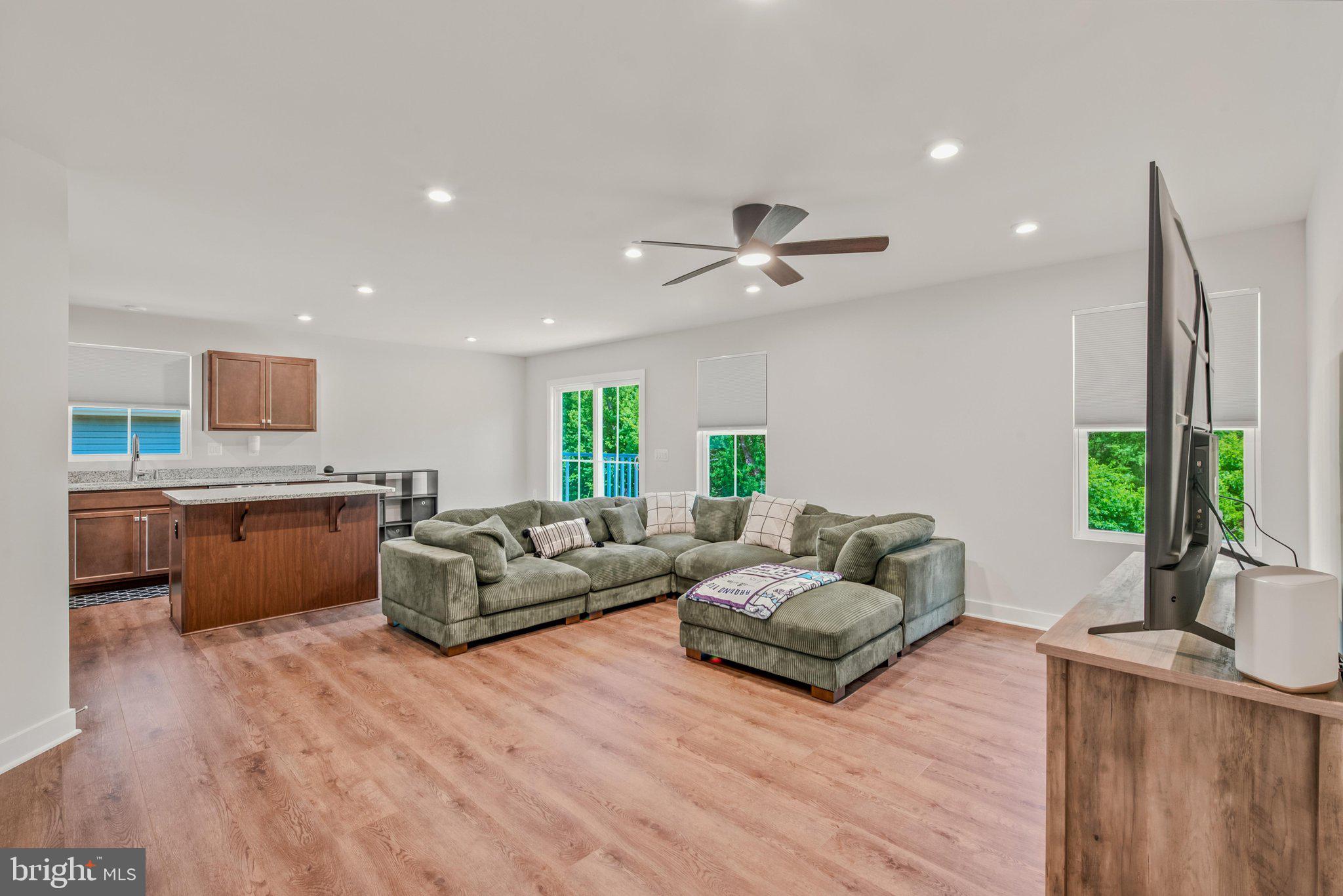 ARCADIA NORTH - Residential