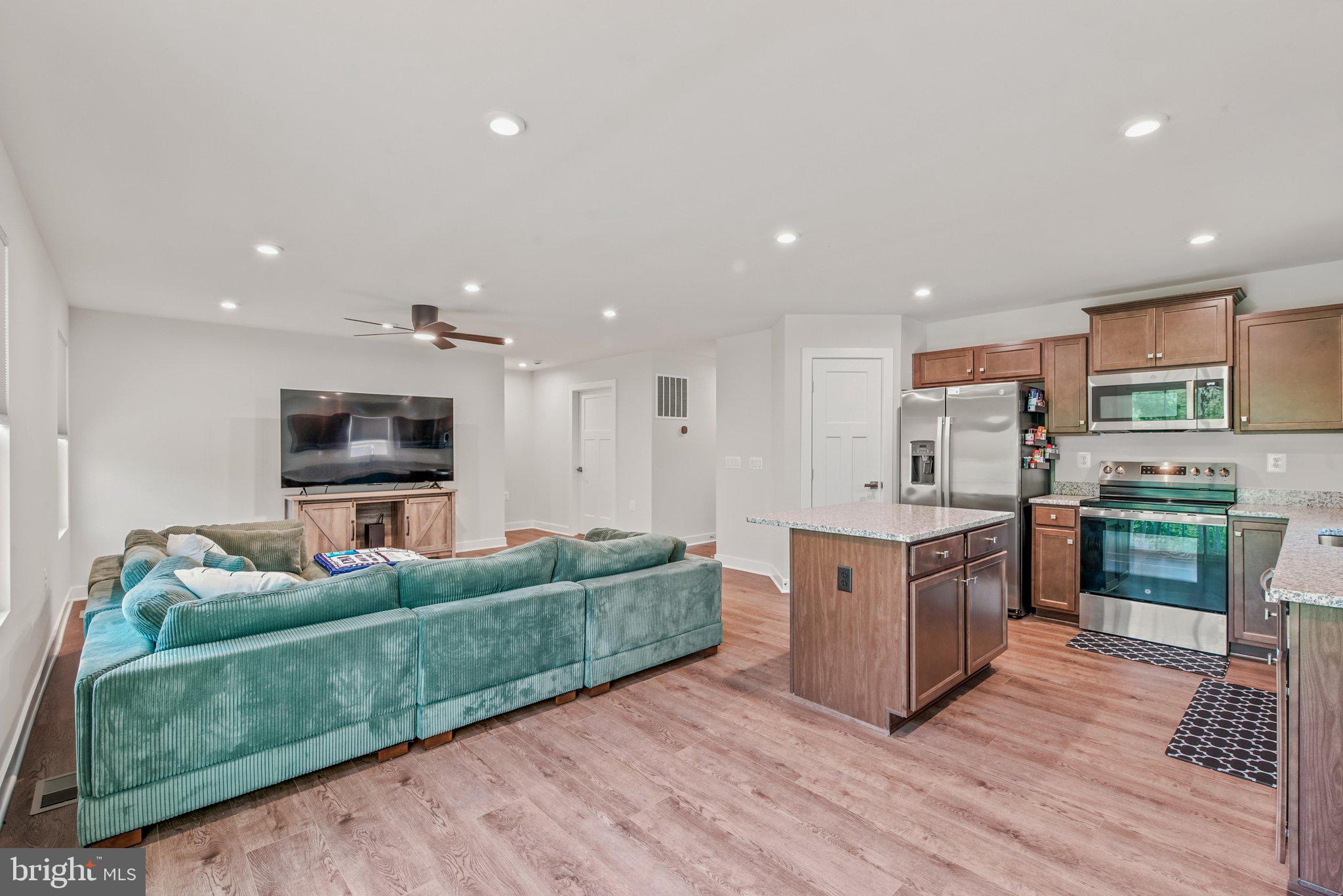 ARCADIA NORTH - Residential