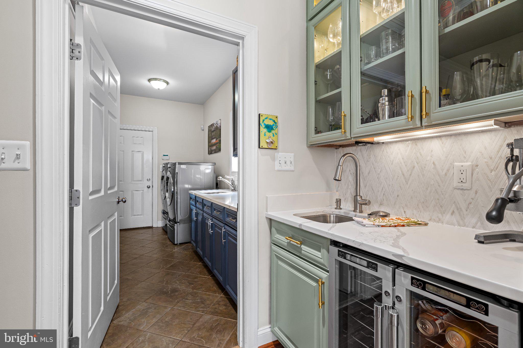 WHITNEYS LANDING - Residential