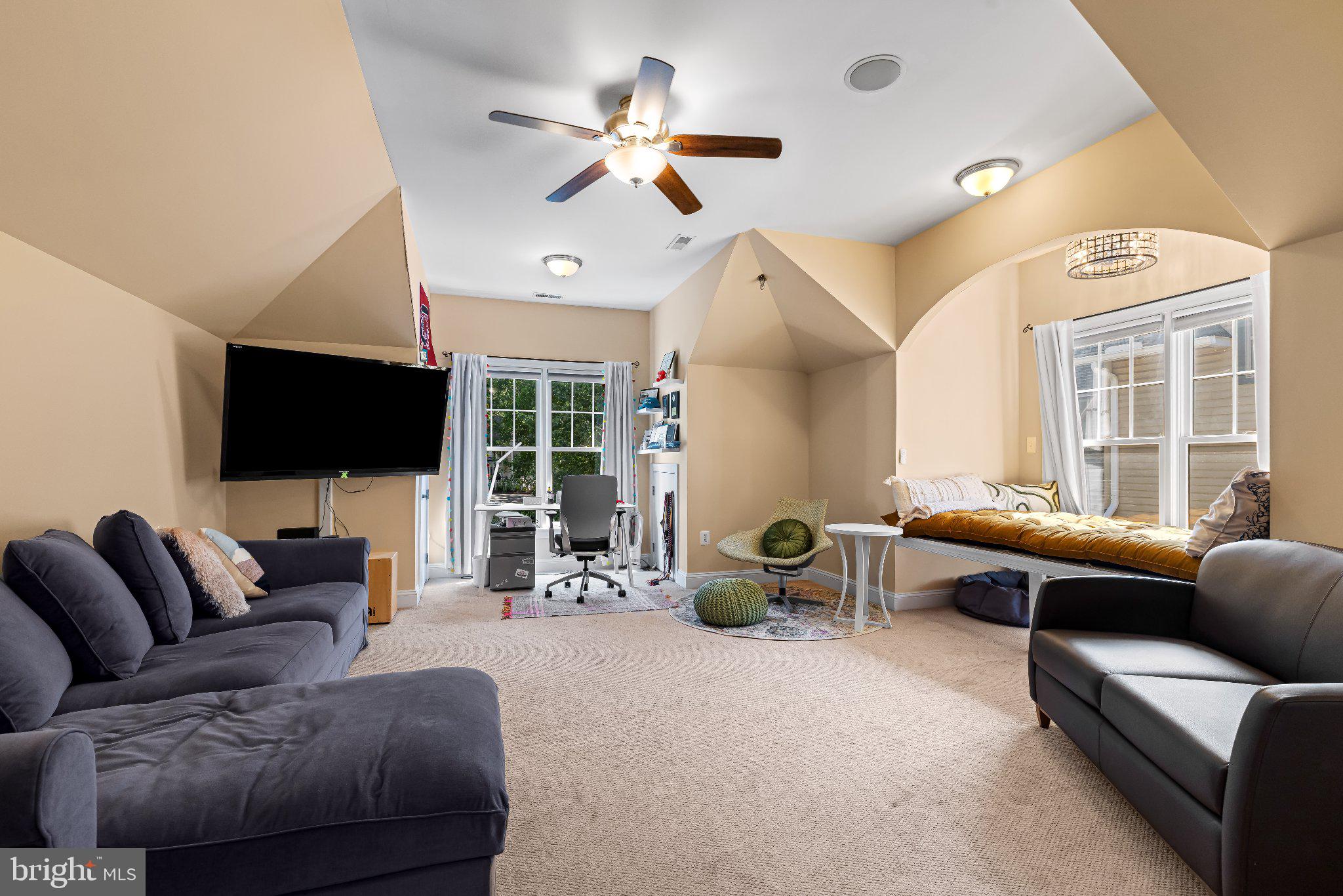 WHITNEYS LANDING - Residential