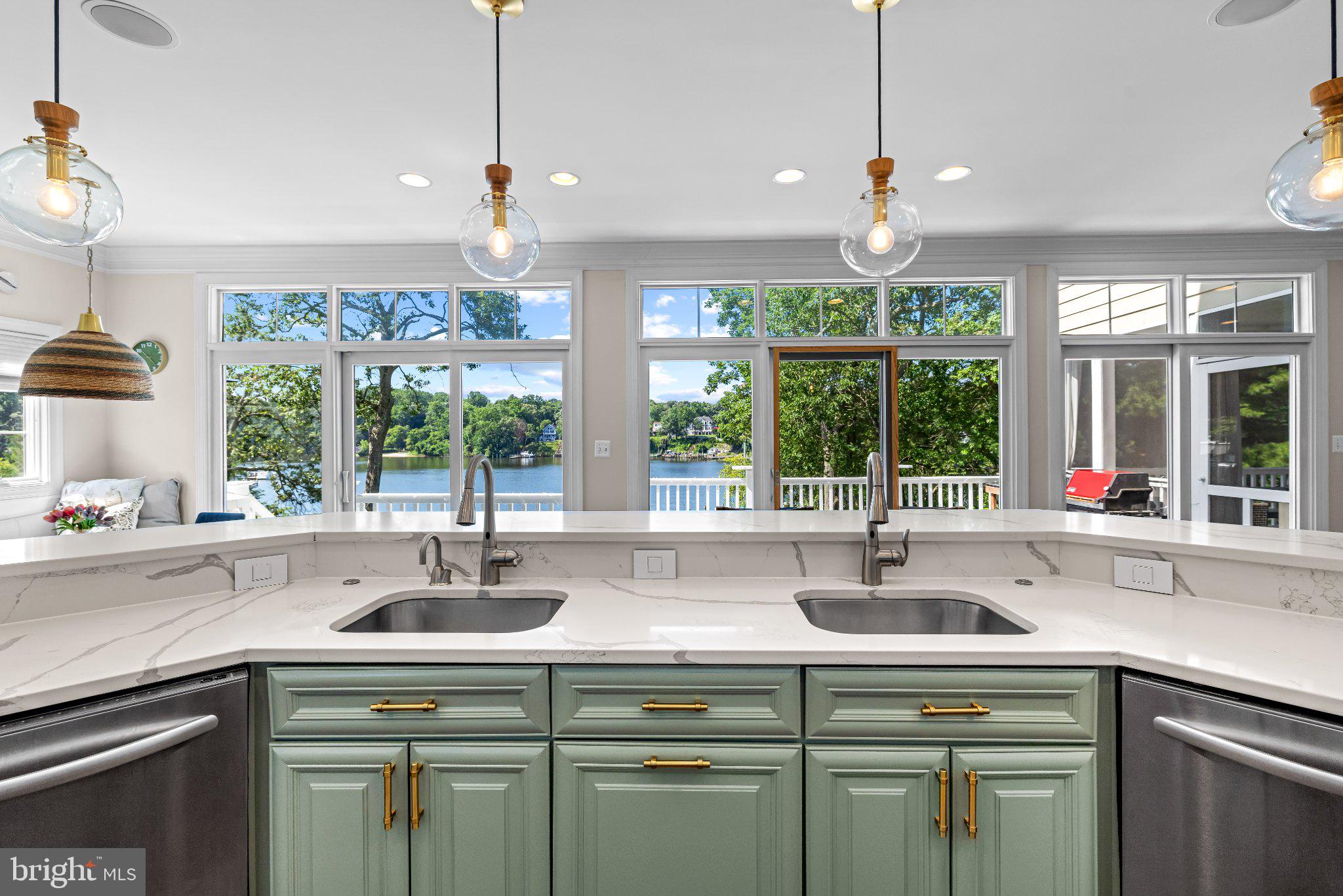 WHITNEYS LANDING - Residential