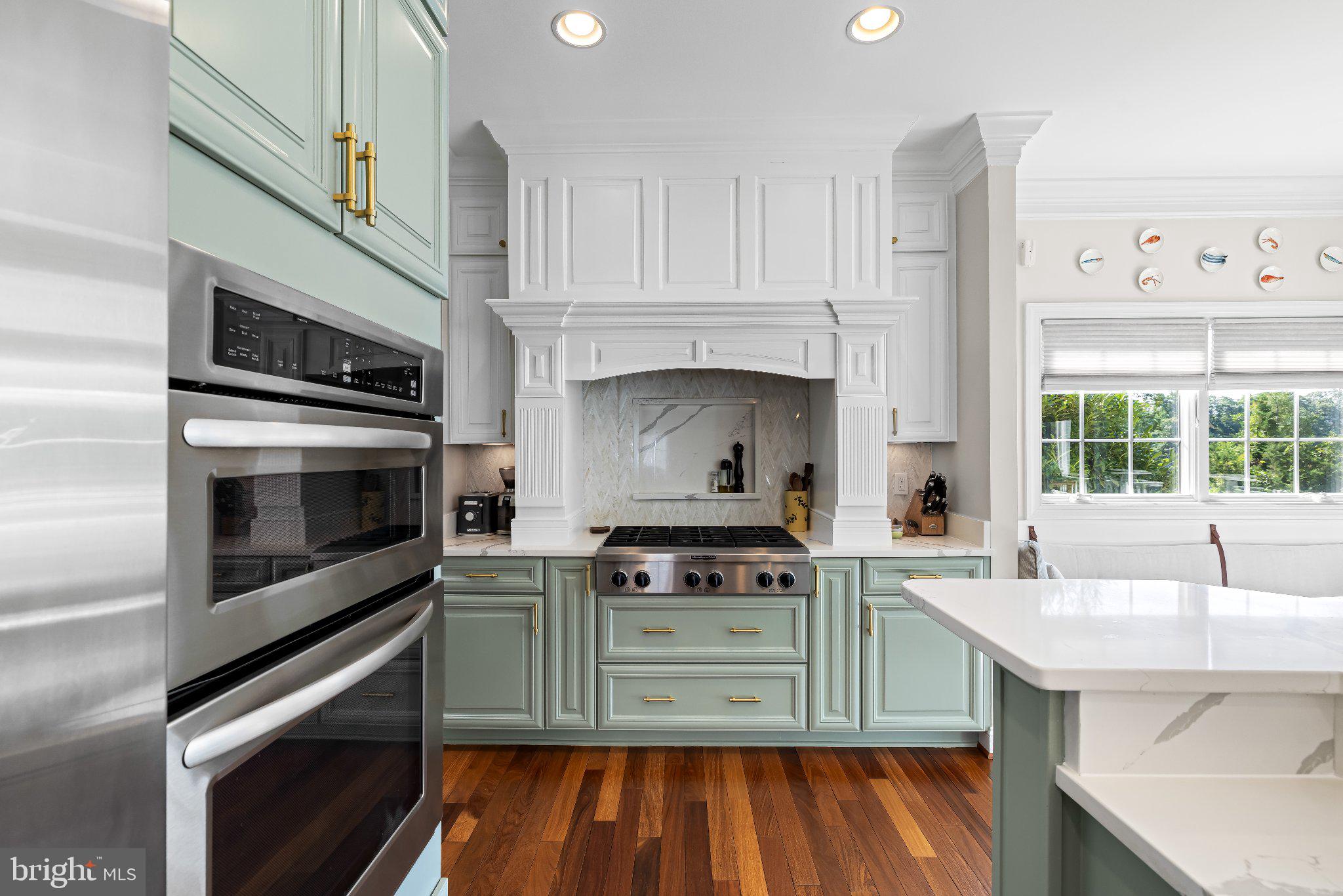 WHITNEYS LANDING - Residential