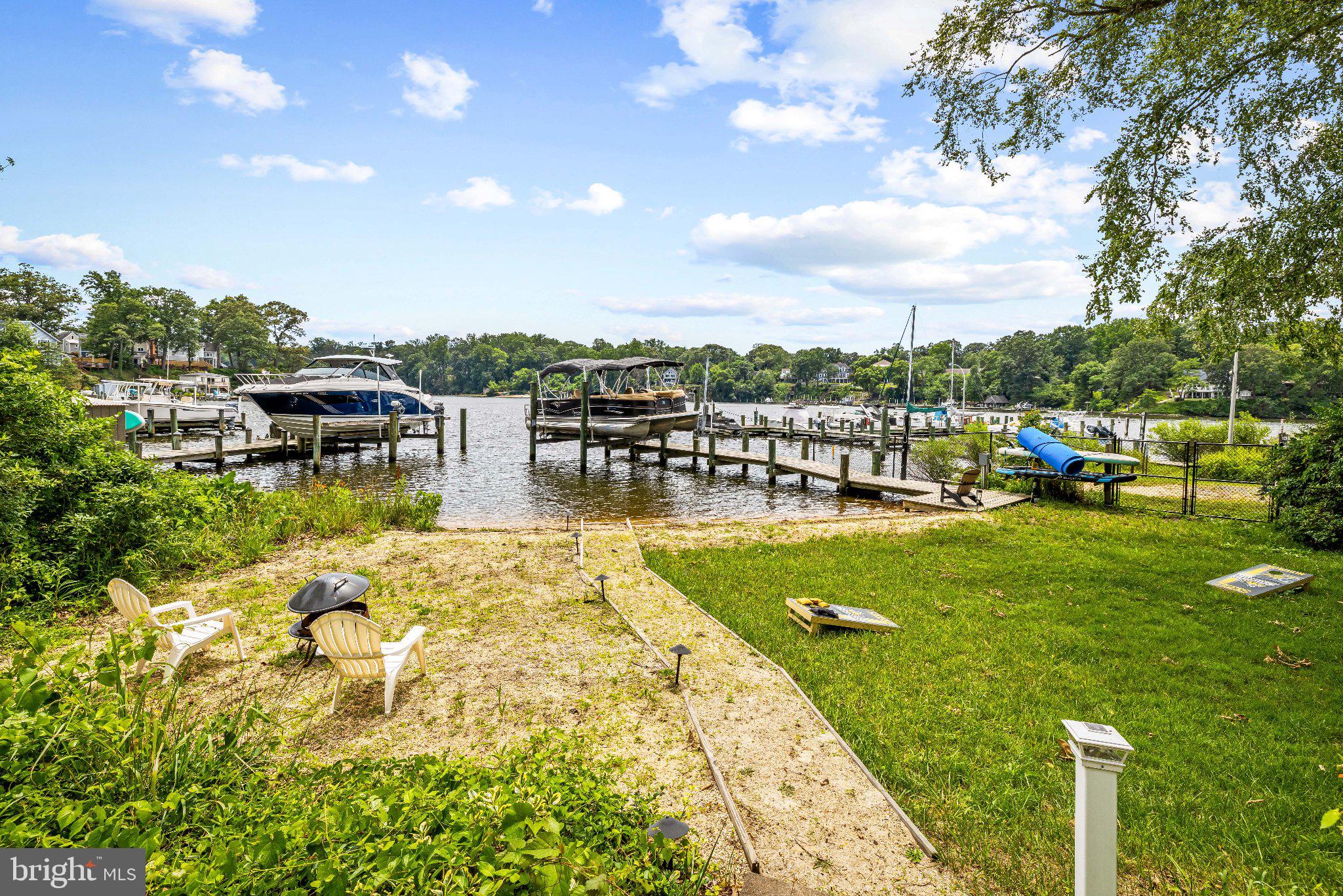 WHITNEYS LANDING - Residential