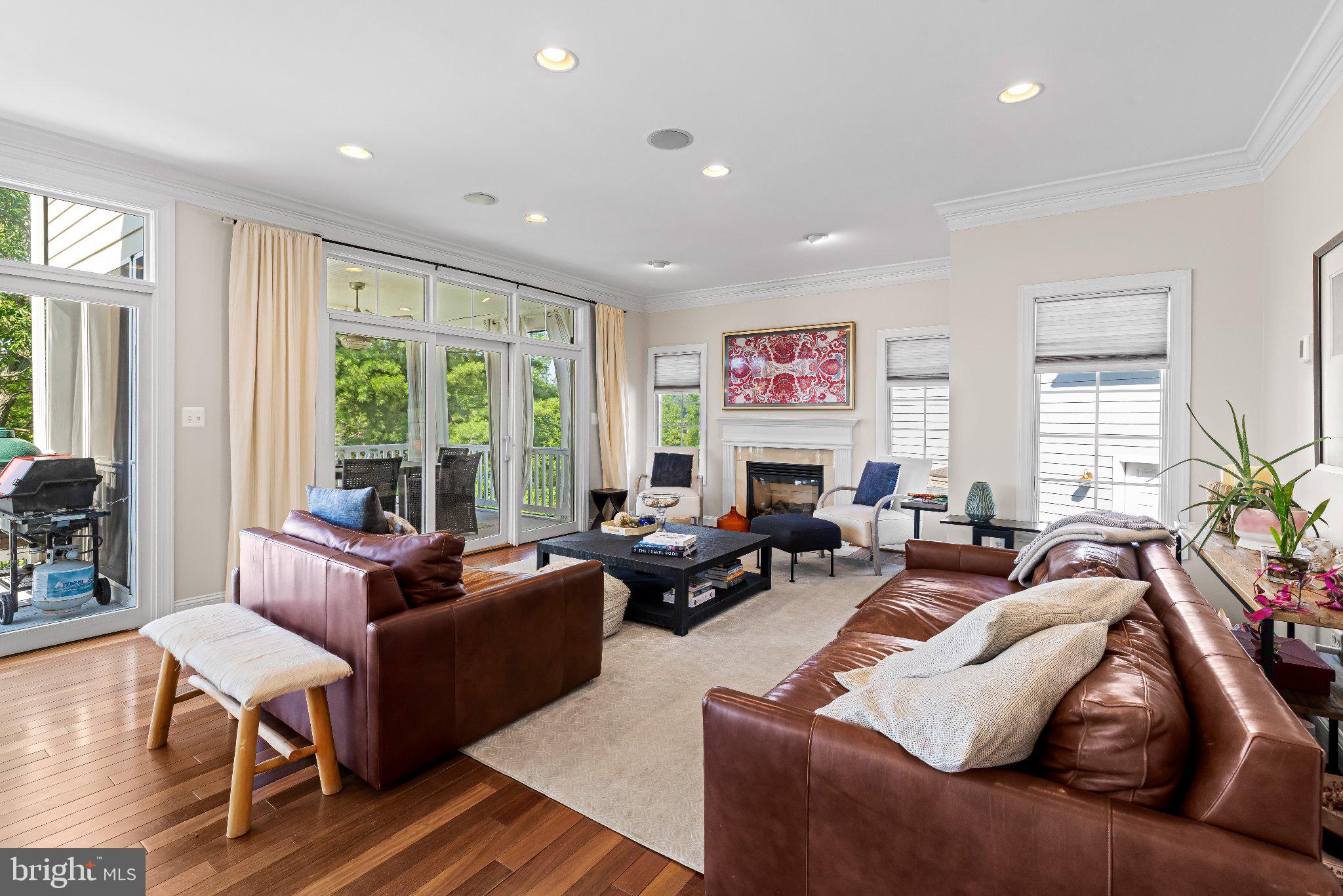 WHITNEYS LANDING - Residential