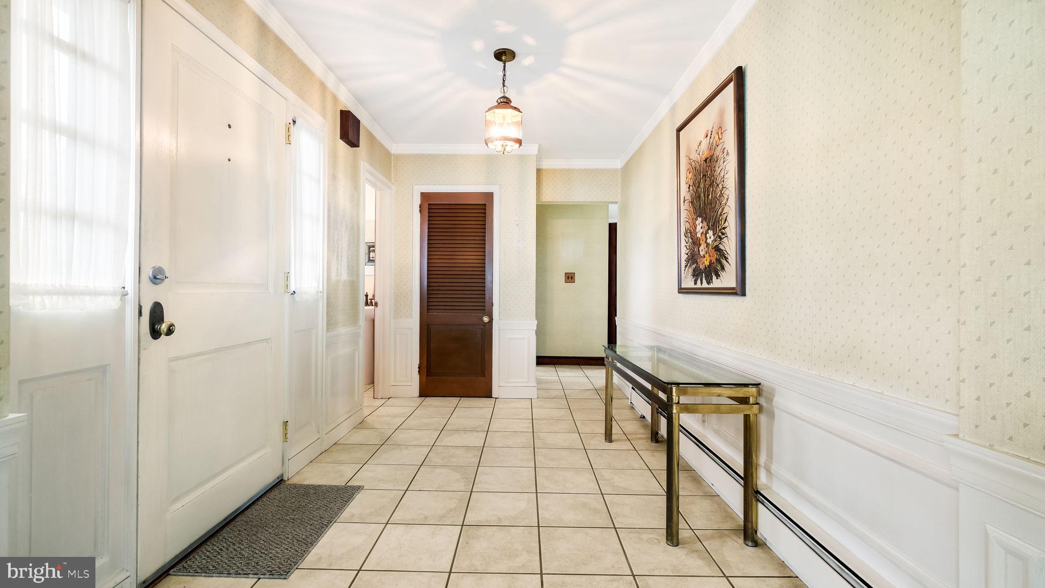 LANDRETH MANOR - Residential