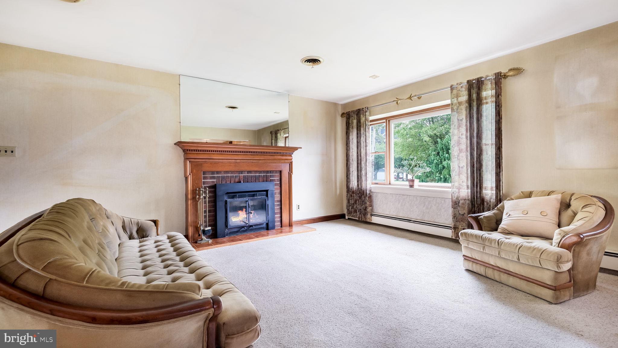 LANDRETH MANOR - Residential