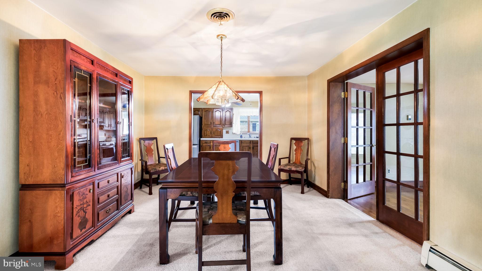 LANDRETH MANOR - Residential