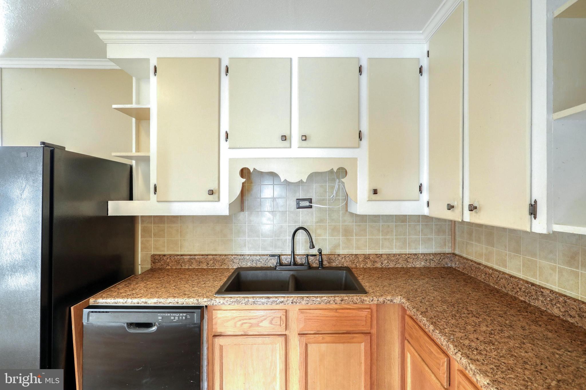 NORTH YORK BORO - Residential