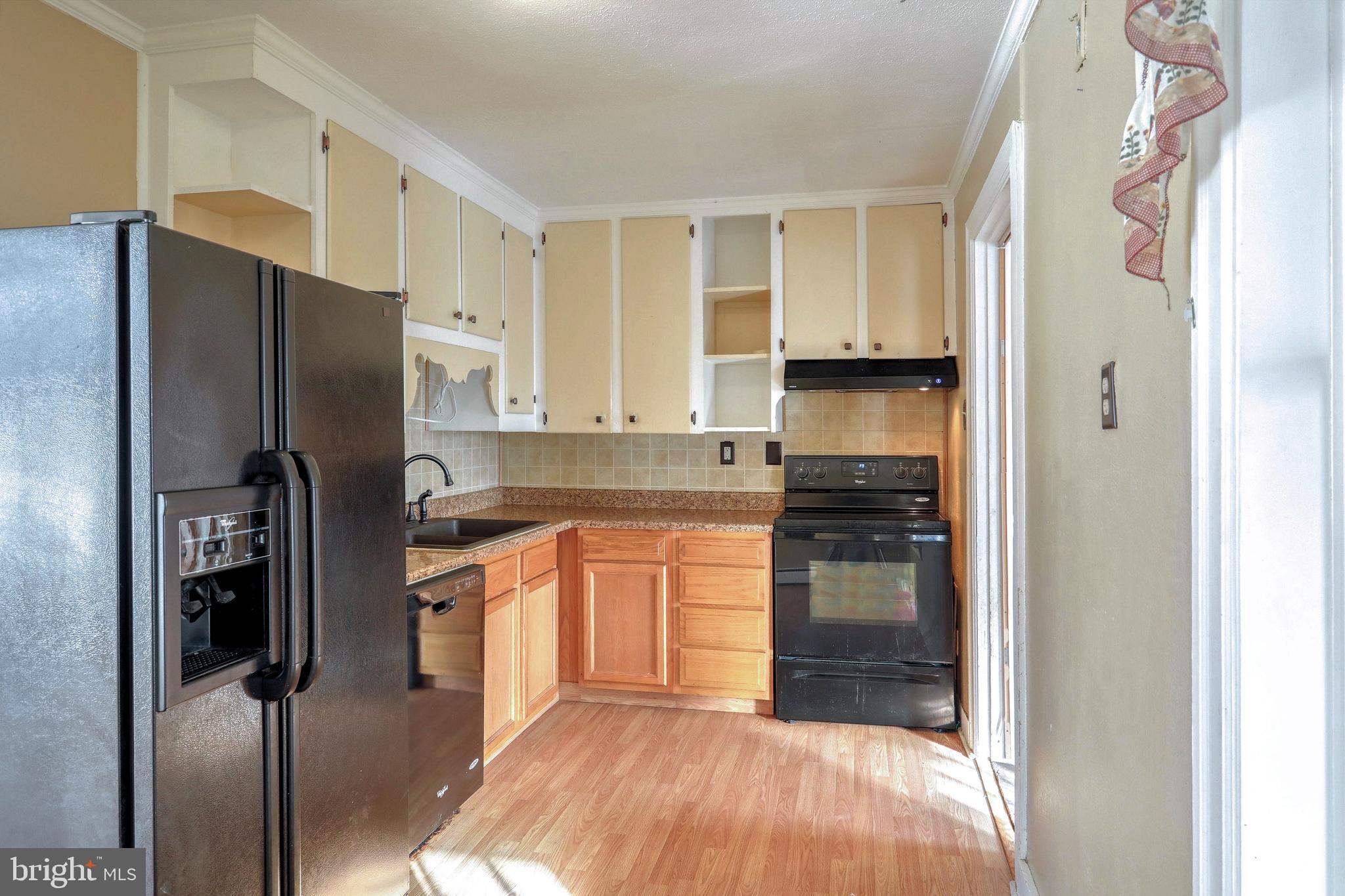 NORTH YORK BORO - Residential