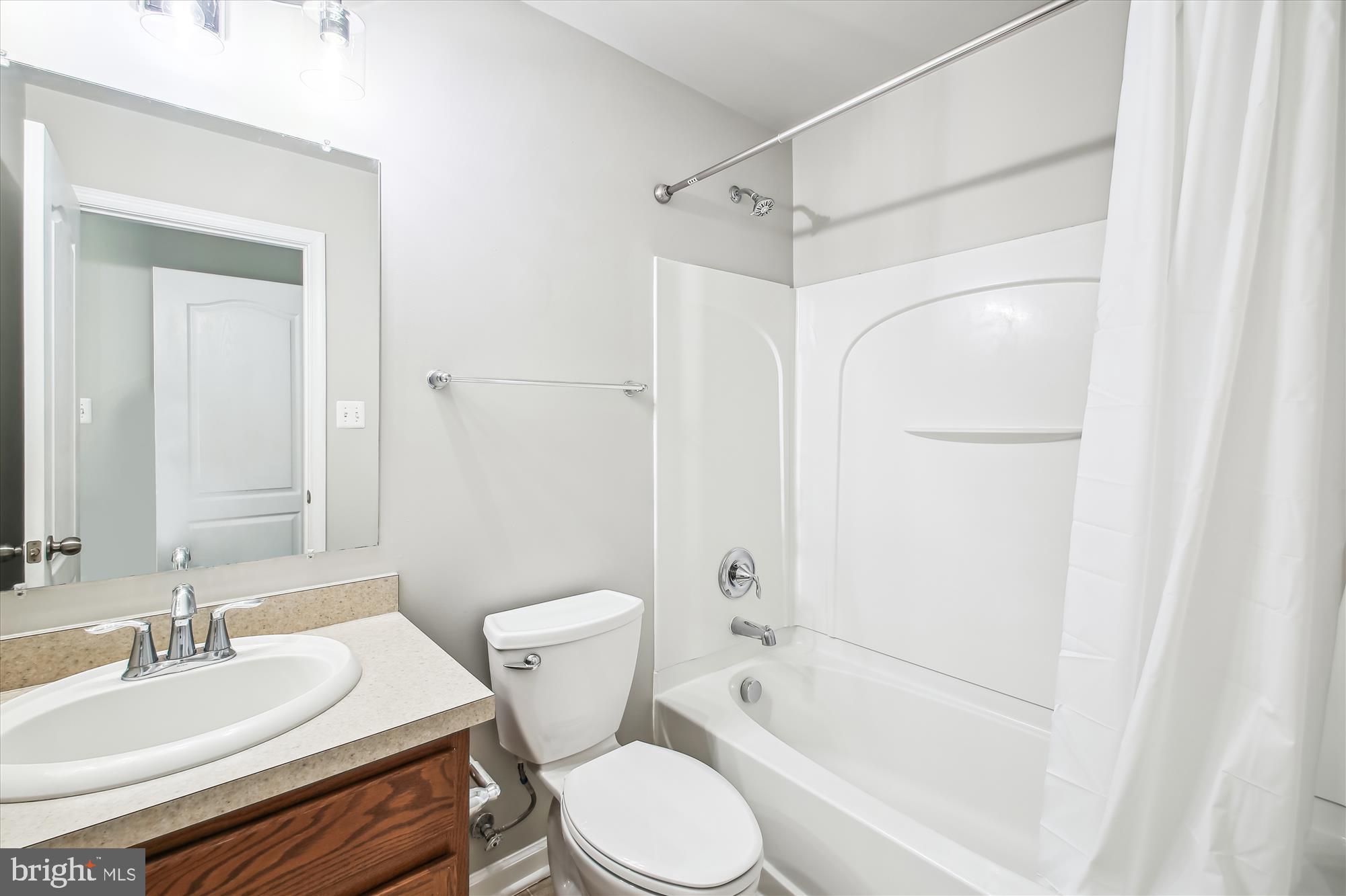 TANYARD SPRINGS - Residential Lease