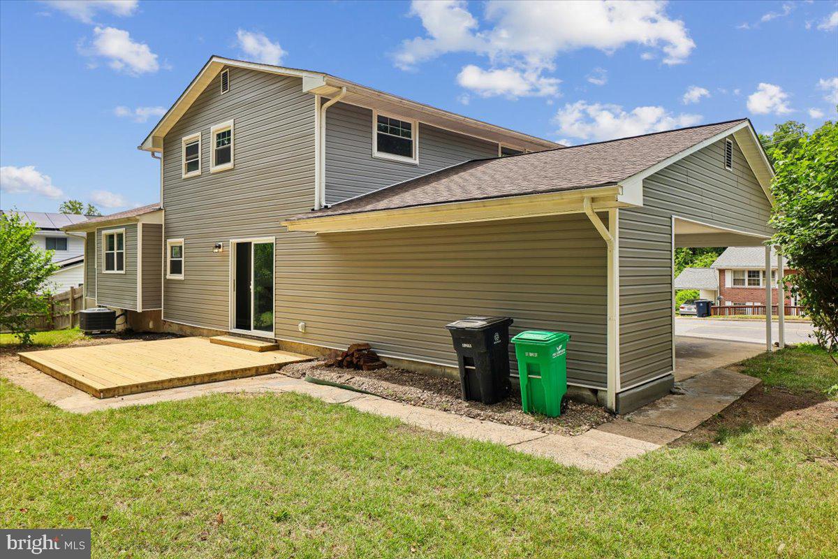 FOREST KNOLLS - Residential