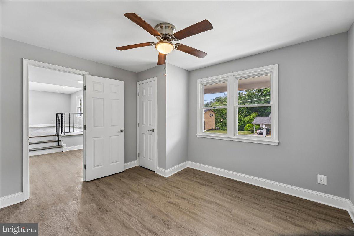 FOREST KNOLLS - Residential