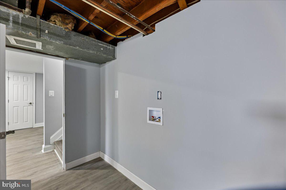 FOREST KNOLLS - Residential